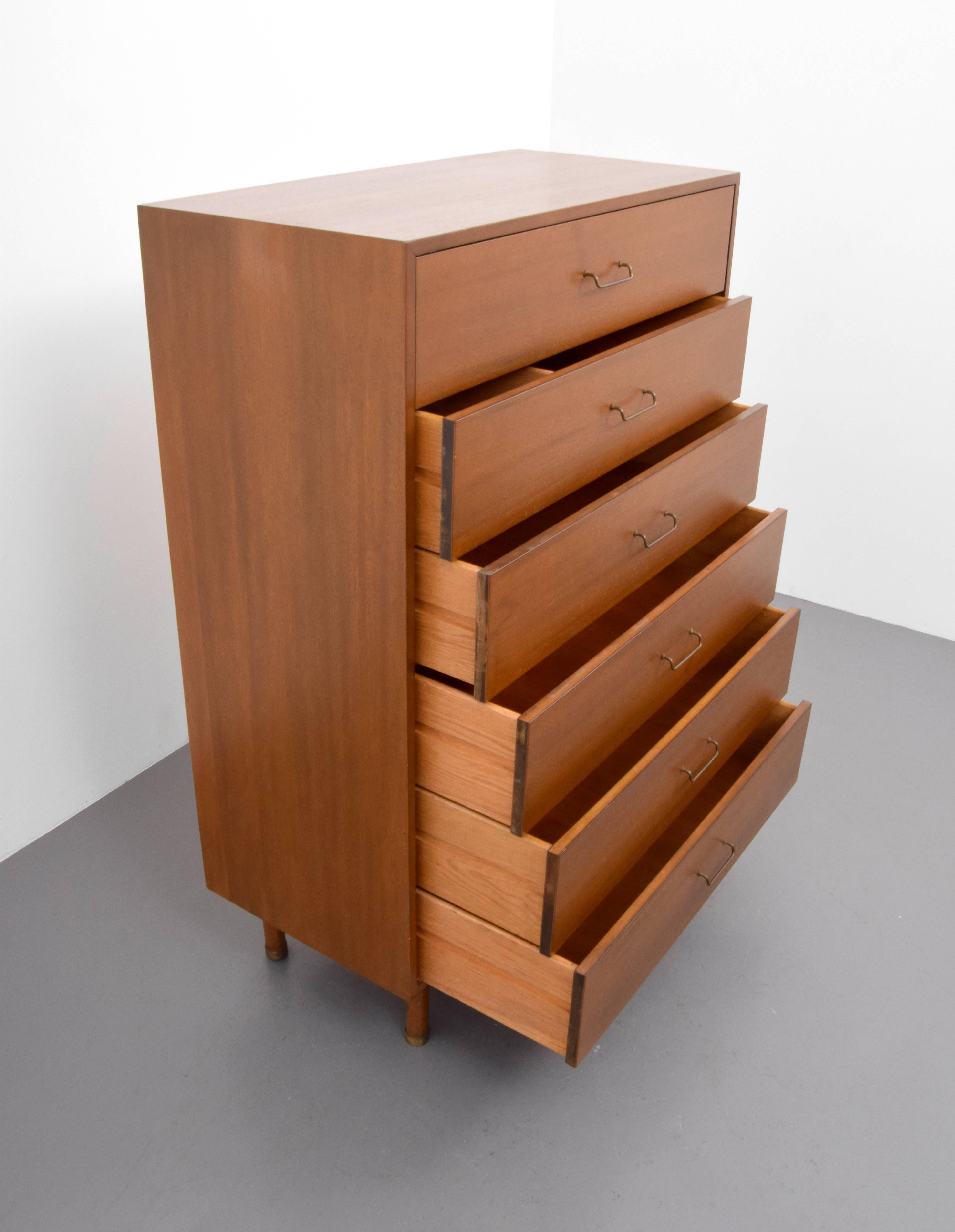 Mid-Century Modern Harvey Probber Chest of Drawers/Dresser