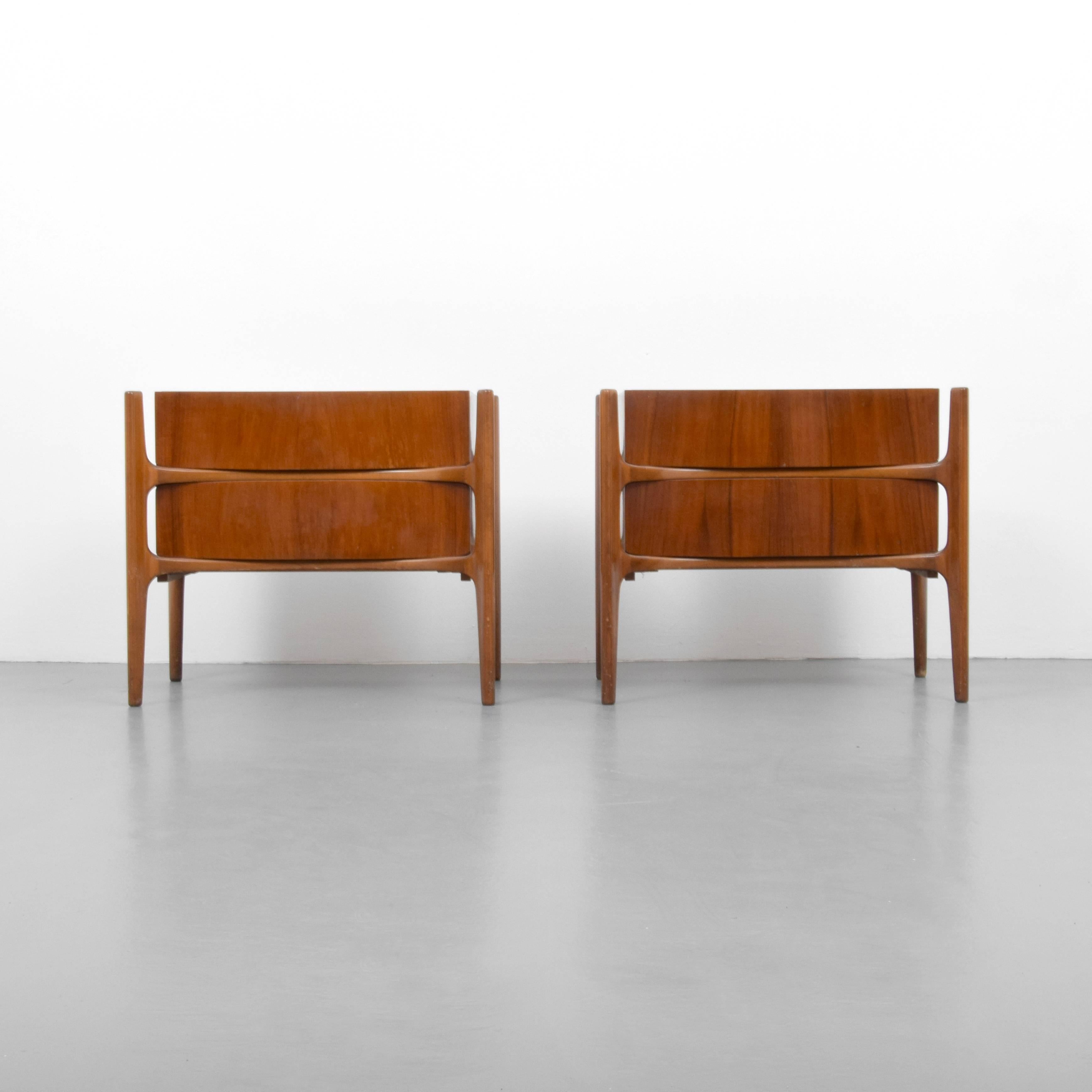 Swedish Pair of William Hinn Nightstands For Sale