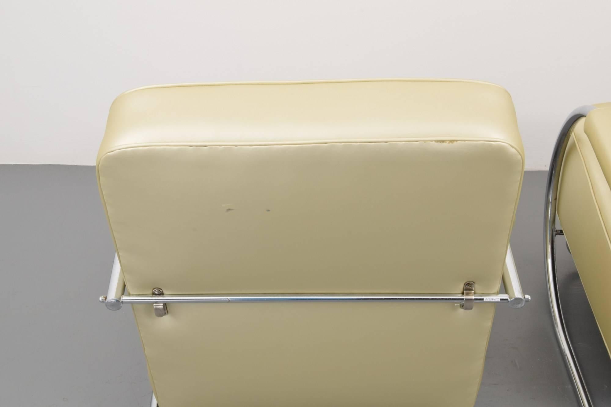 American Pair of Lounge Chairs in the Manner of KEM Weber, circa 1935