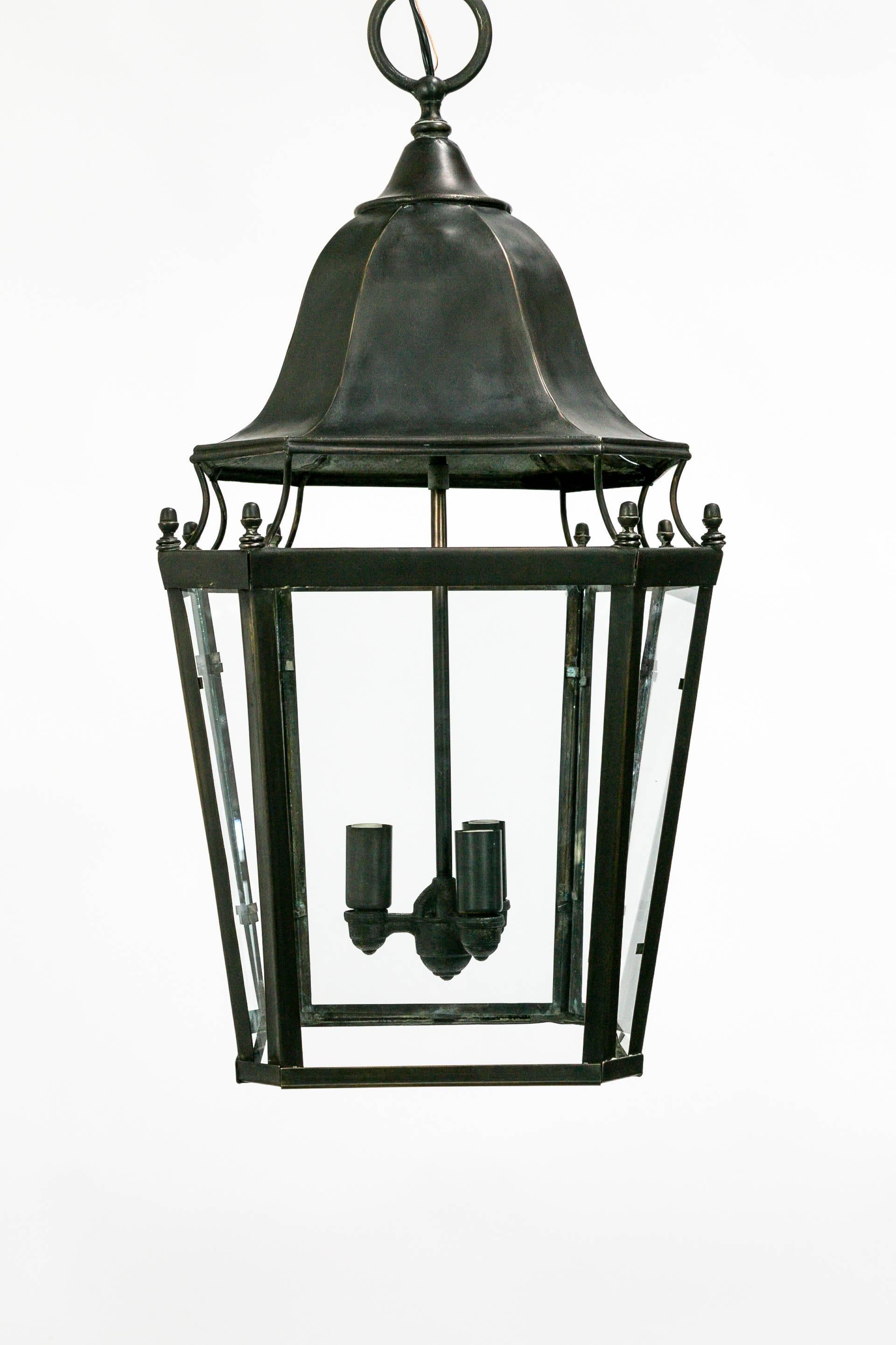 Metal Colonial Style Eight-Sided Lantern