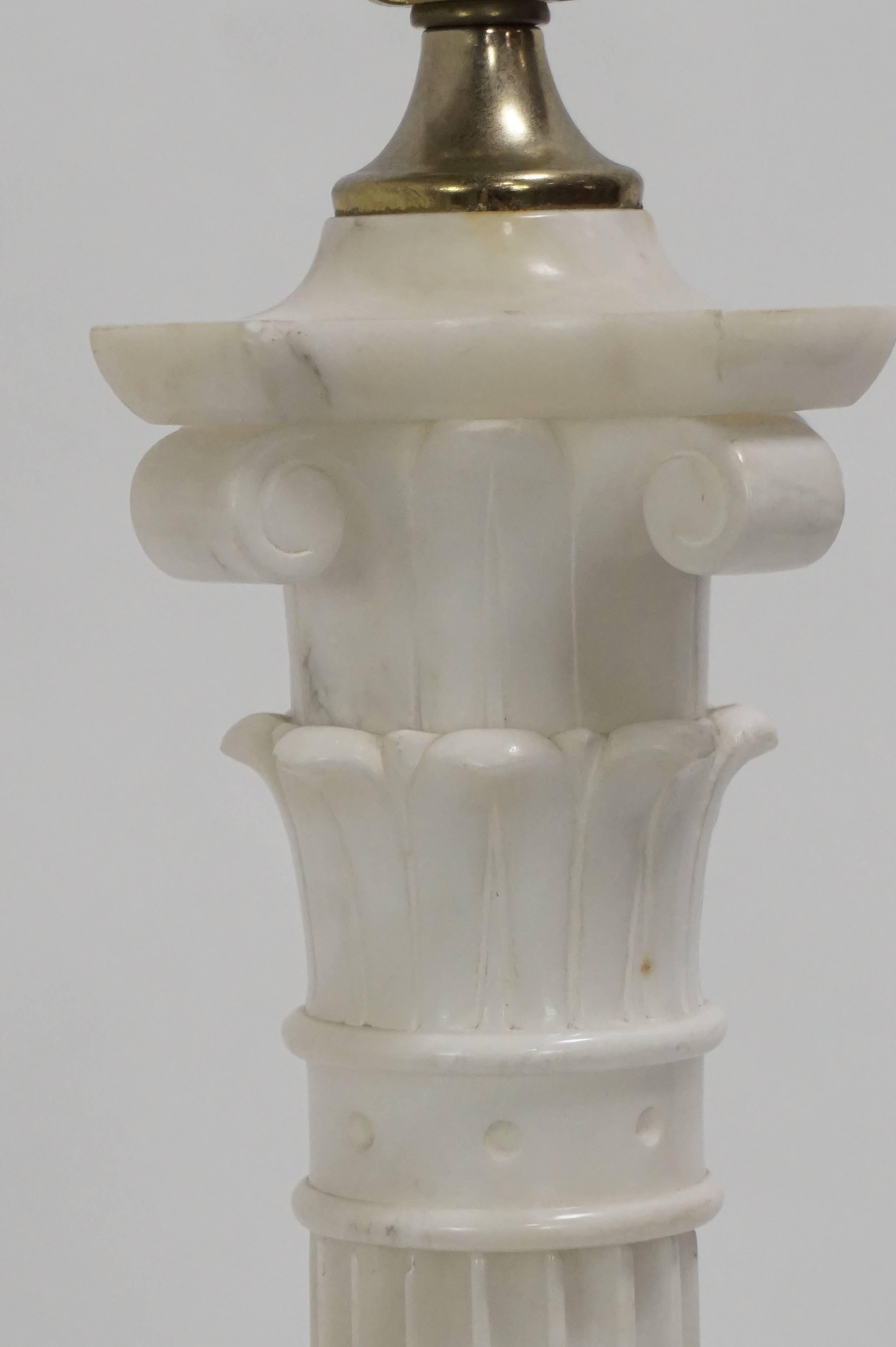 Tall White Column Alabaster Table Lamp In Excellent Condition In San Francisco, CA