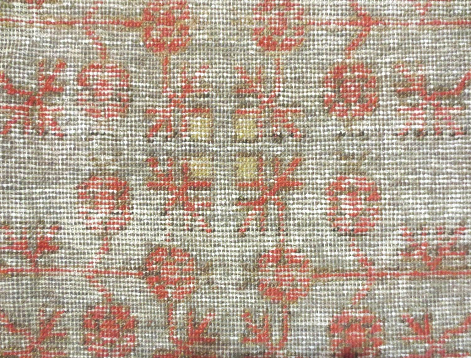 Antiker Khotan-Teppich, um 1880 im Zustand „Gut“ im Angebot in Los Angeles, CA