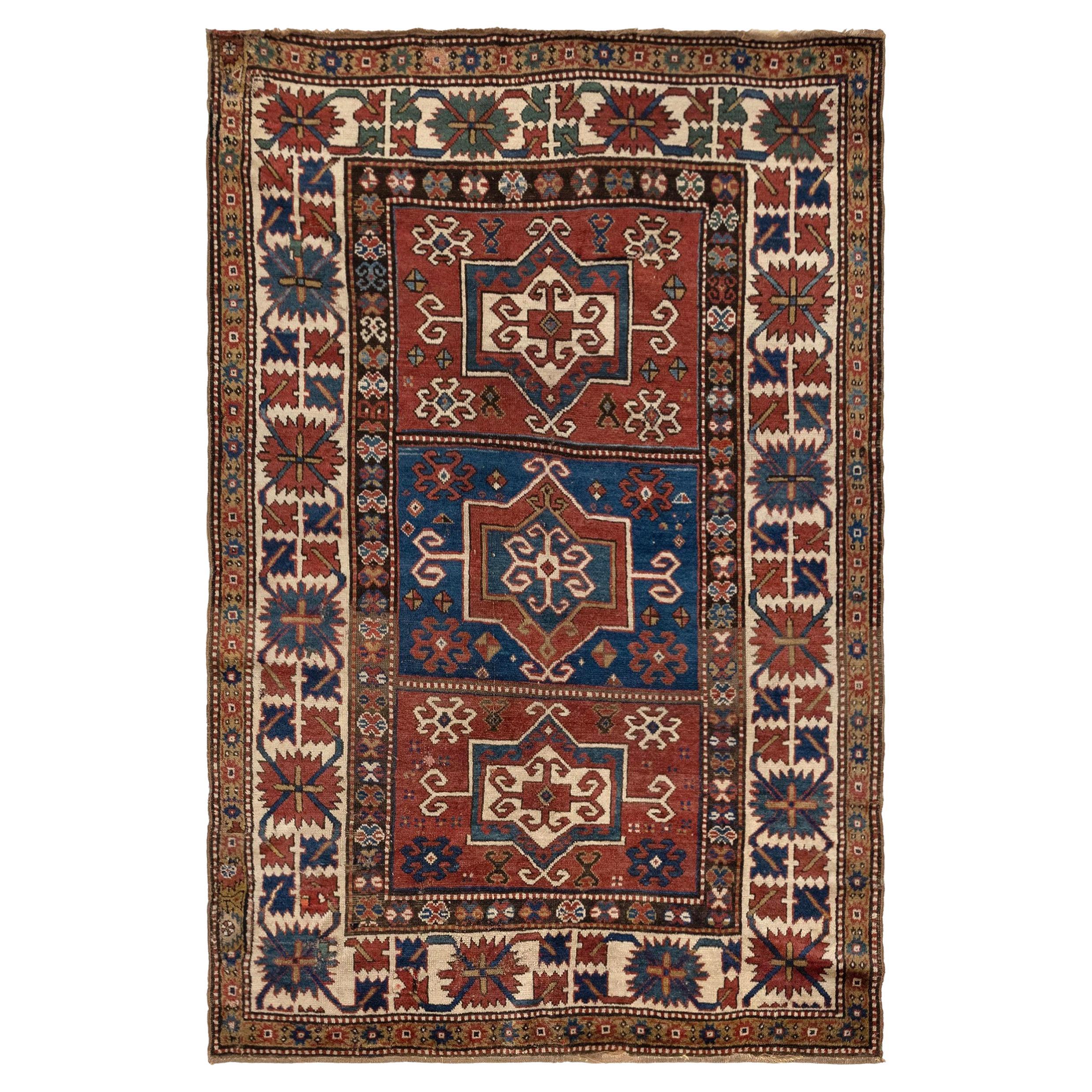 Kazak caucasien ancien, circa 1880 en vente