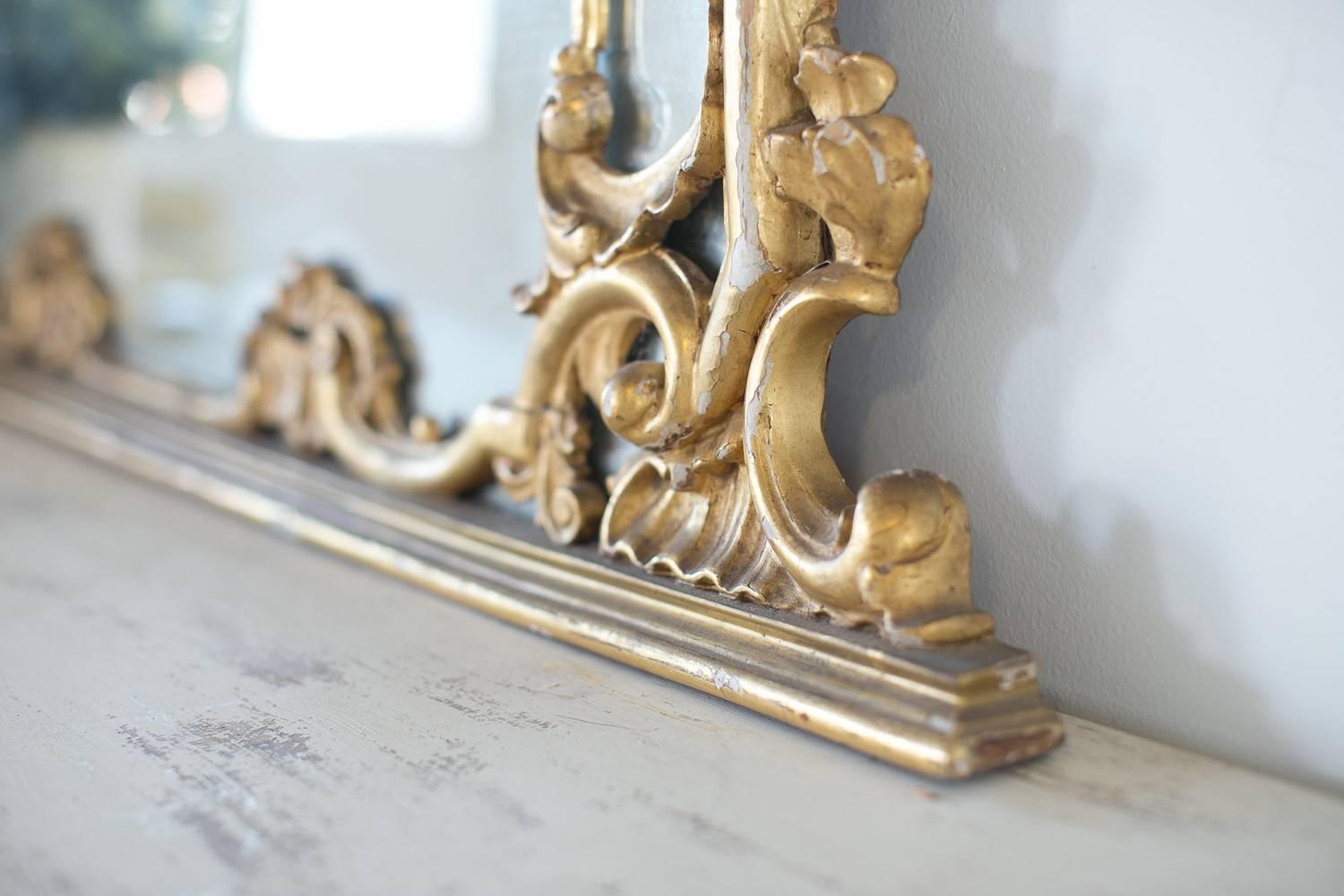 Antique Gilt Mirror with Original Glass In Good Condition In Los Angeles, CA
