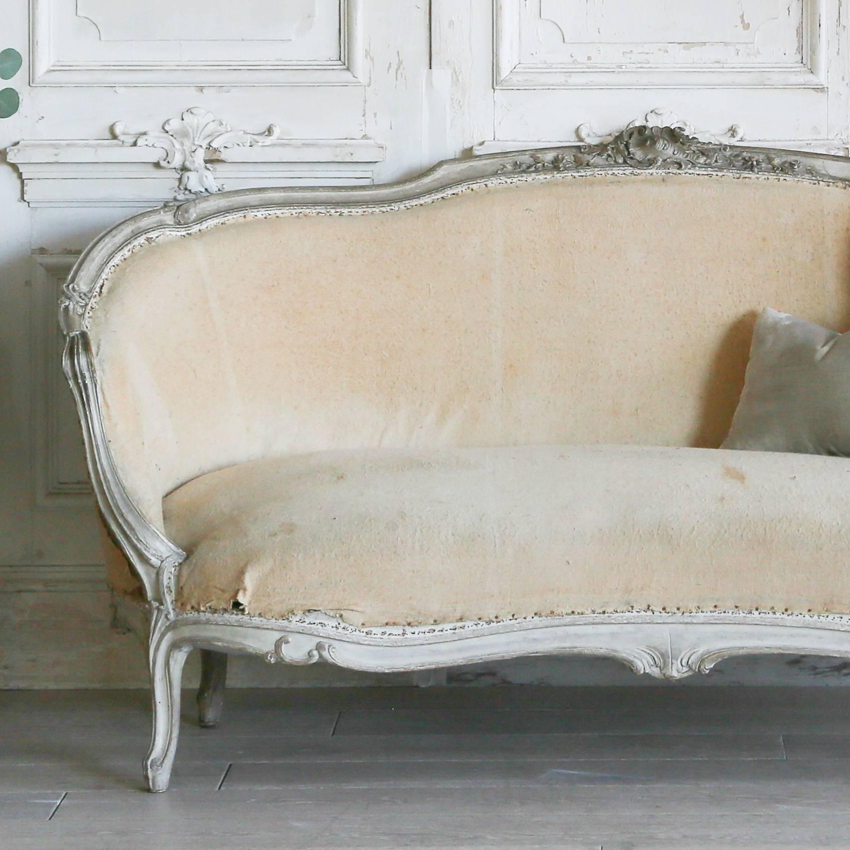 19th Century Louis XV Daybed 3