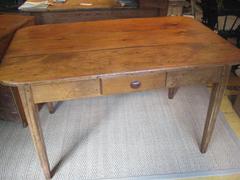 Pine table
