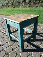 Beistelltisch aus Kiefer