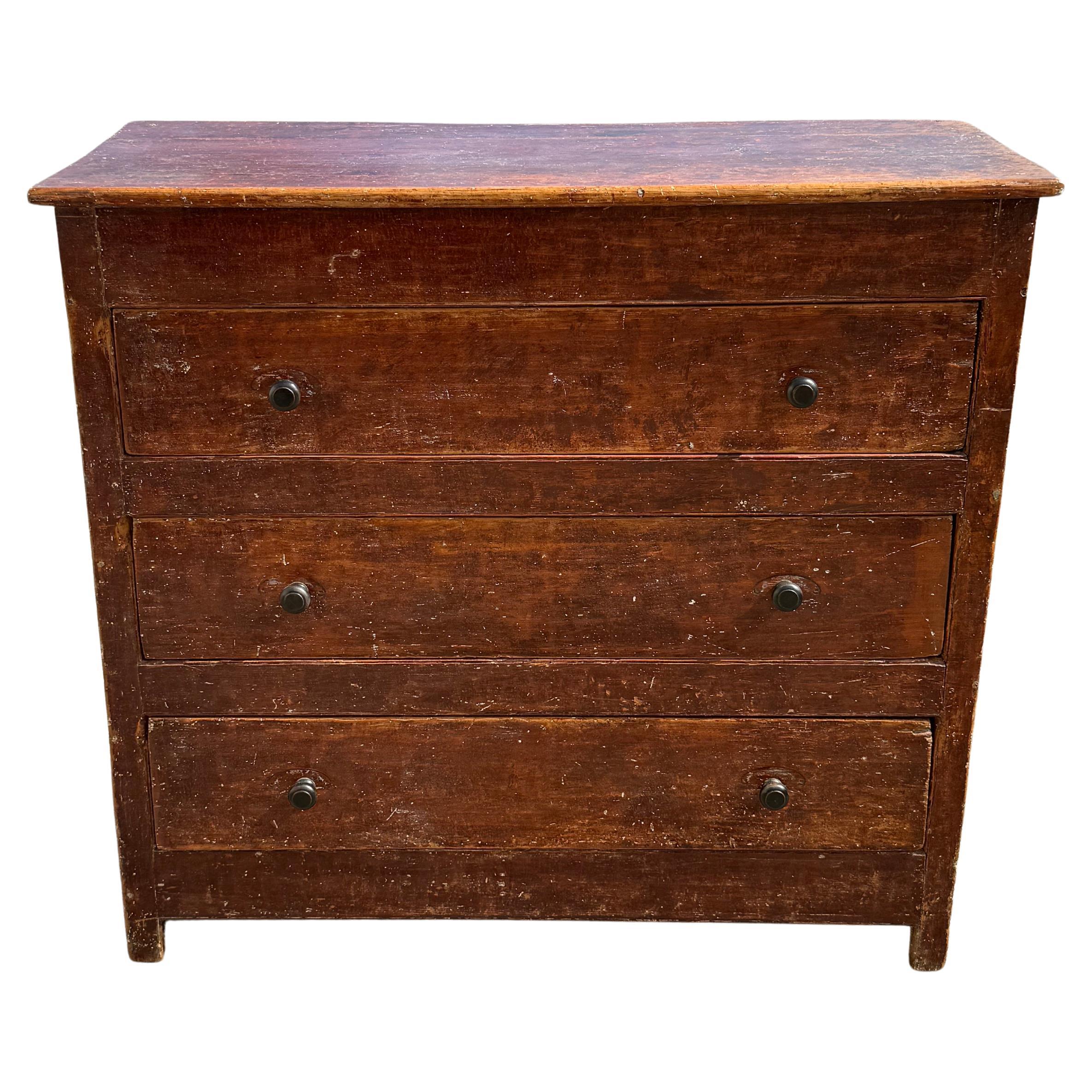 19th c. Pine Chest of Drawers with Original Red Finish For Sale