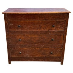Commodes and Chests of Drawers