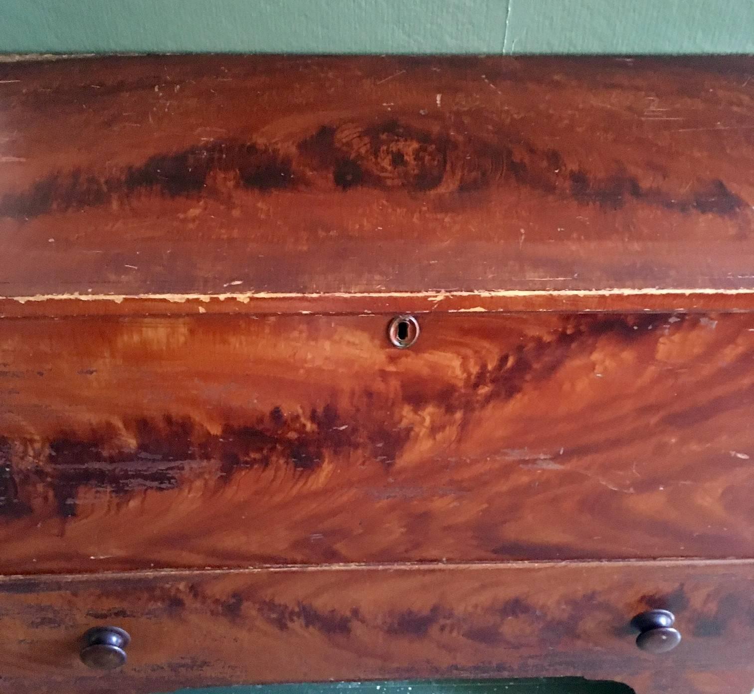 American Late 18th Century New England Grain Painted Pine One-Drawer Blanket Chest