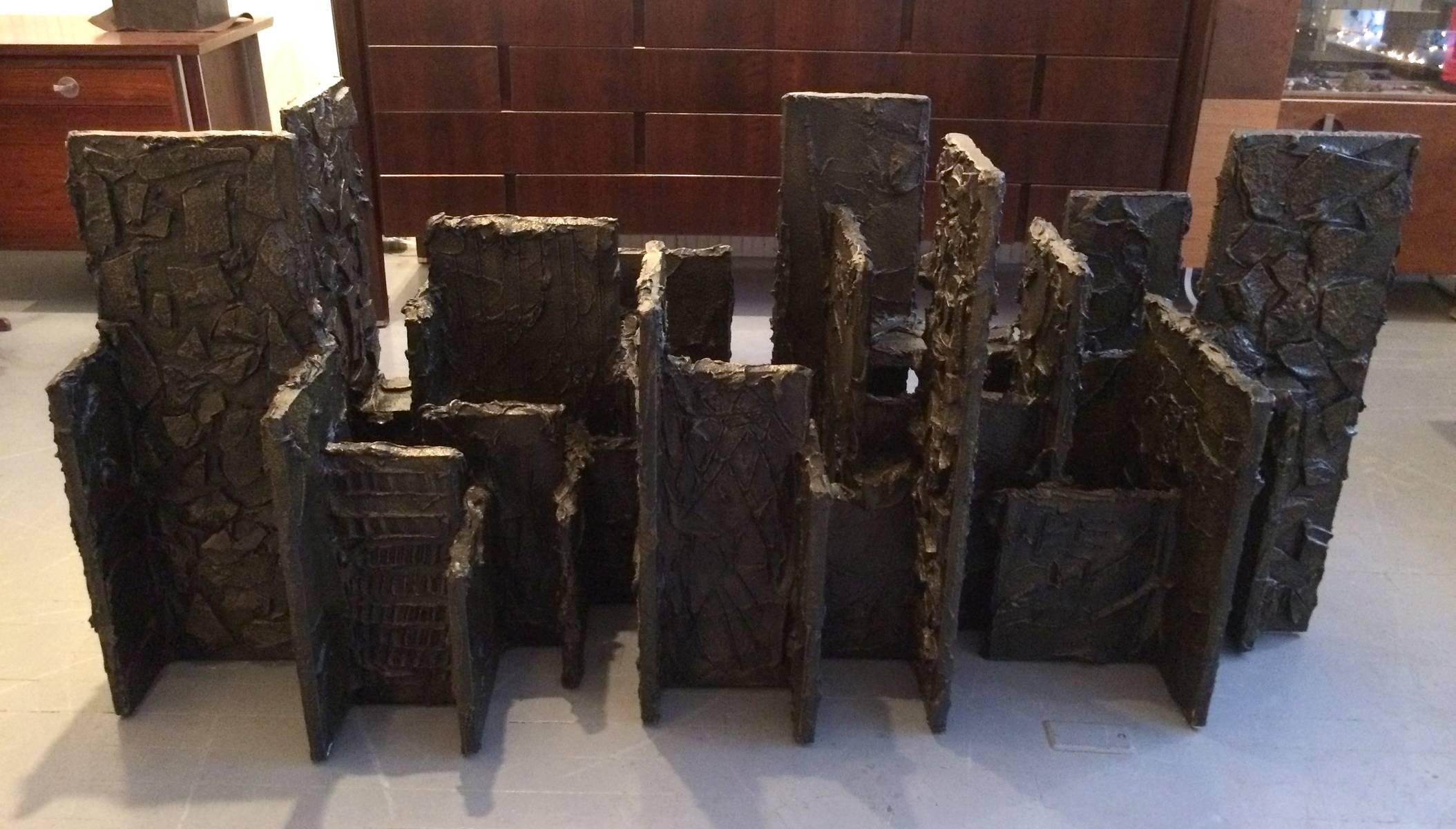 Exceptionnelle table à manger en bronze sculpté de Paul Evans Bon état - En vente à Atlanta, GA