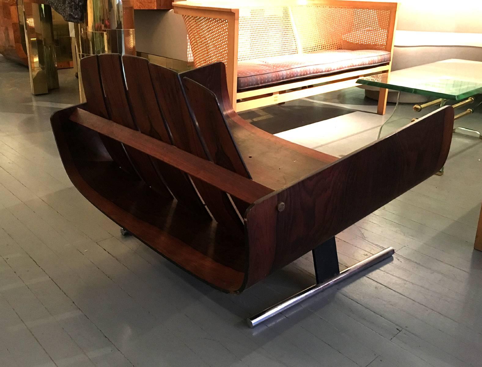 Mid-Century Modern Brazilian Rosewood Lounge Chair by Jorge Zalszupin For Sale