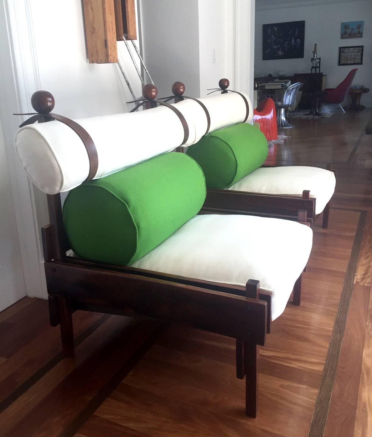 Mid-Century Modern Paire de chaises en bois de rose Tonico de Sergio Rodrigues en vente