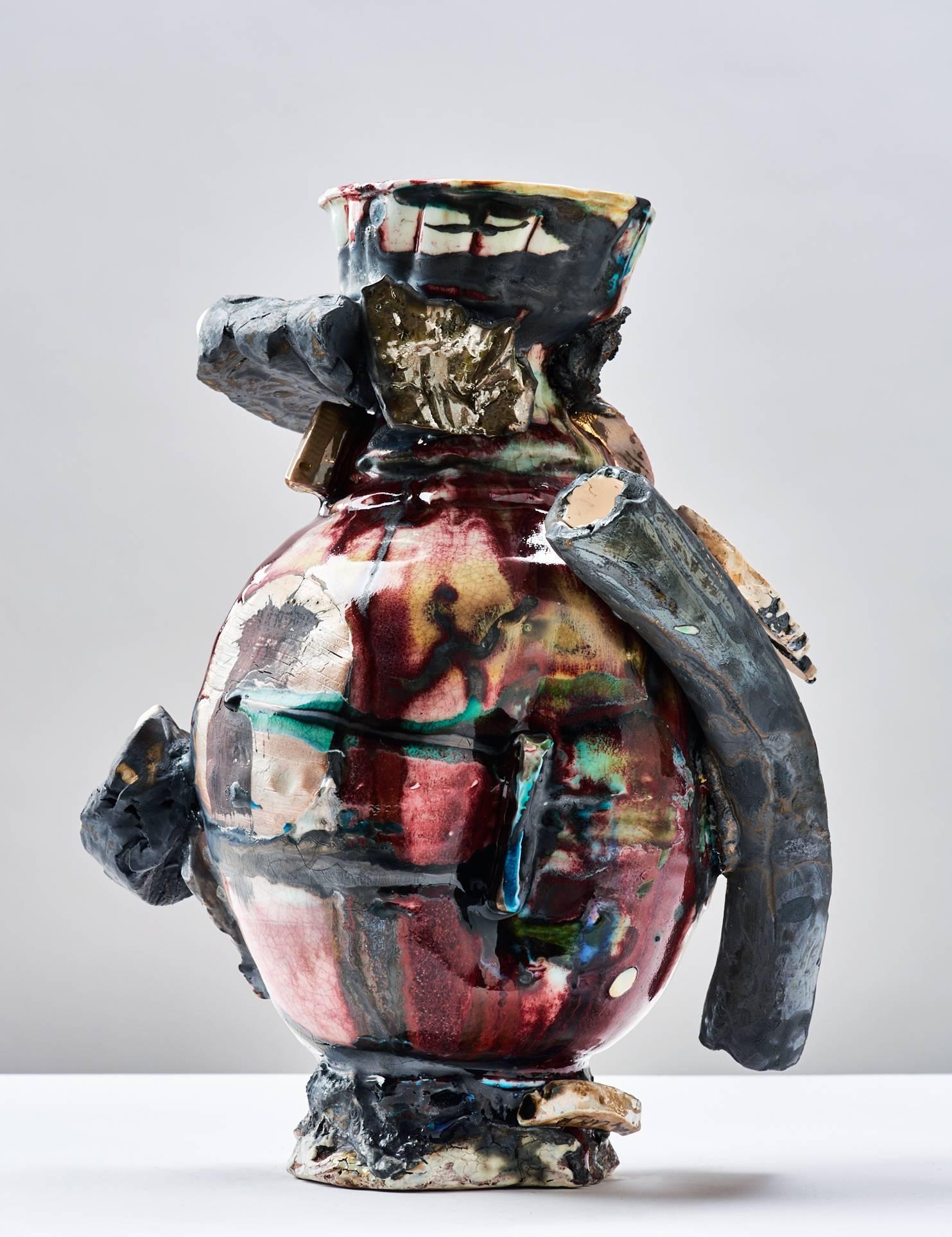 Each of Gareth Mason’s ceramic jars represents a small cosmic explosion. Intensely expressive and energetic in character, Mason’s work reflects his eagerness to capture the dynamics and the mysteries of creation. Immersed in the transformative power