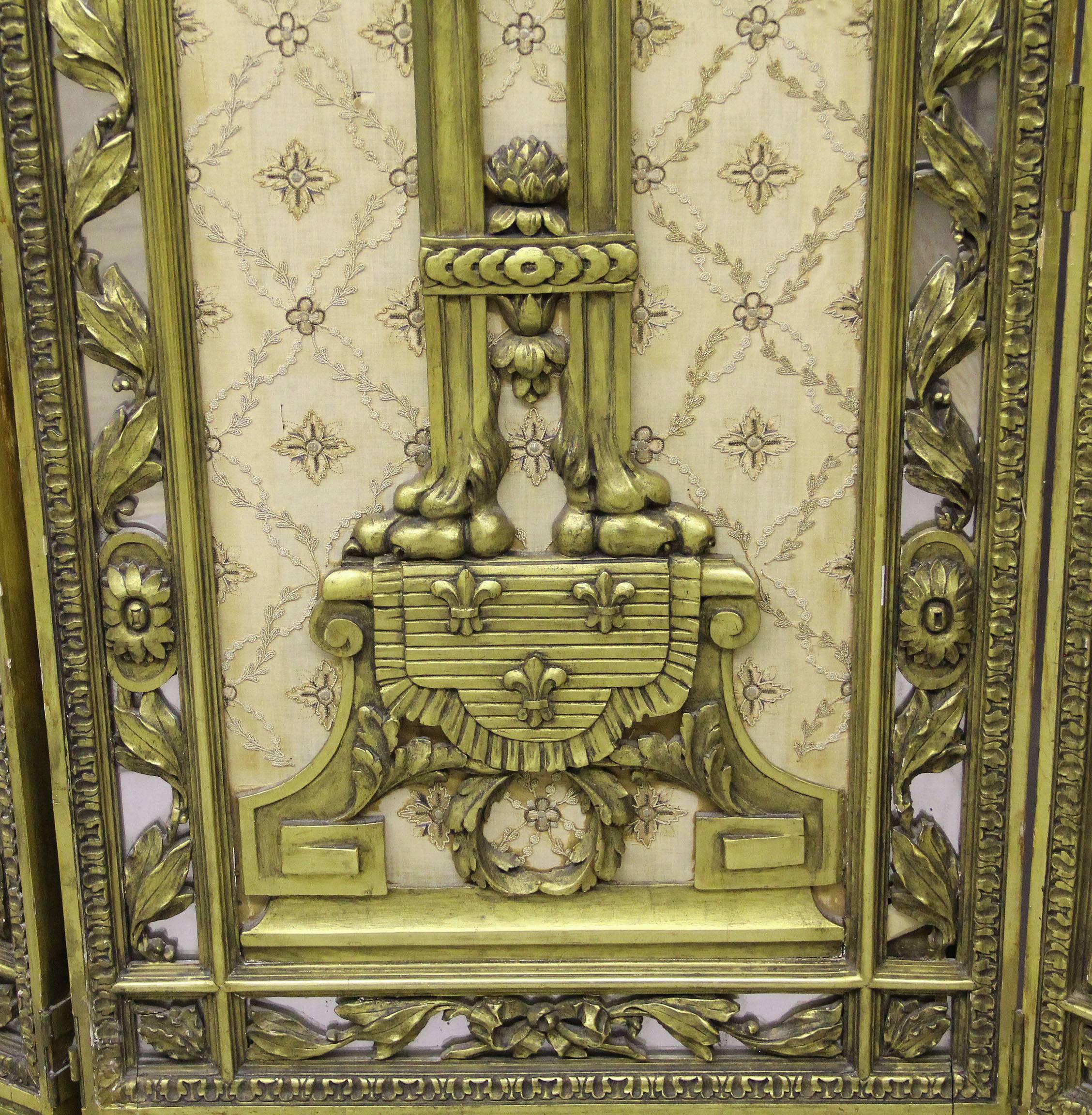 French Wonderful Quality Late 19th Century Giltwood Three-Panel Screen