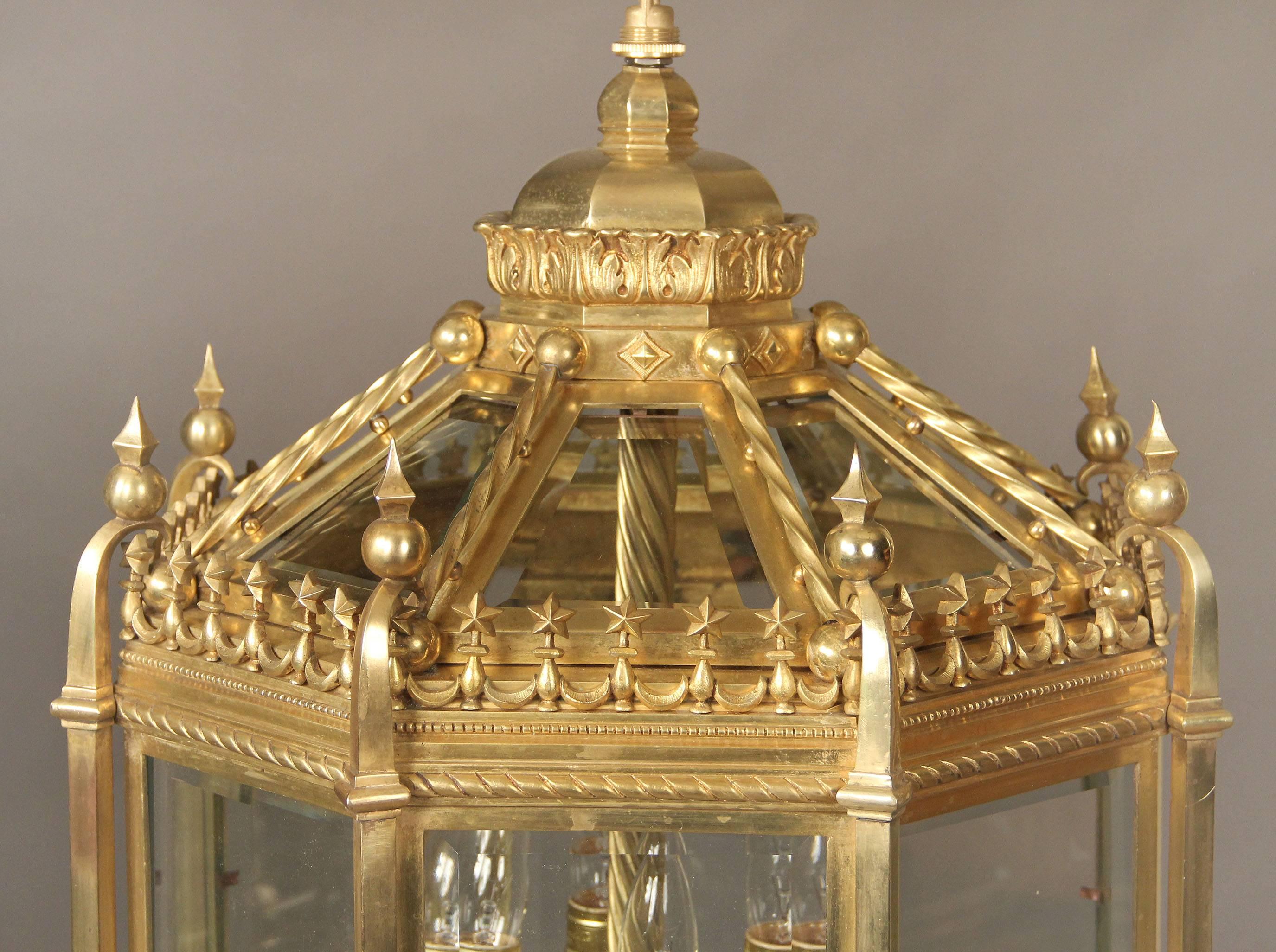 French Fine Pair of Late 19th Century Gilt Bronze Five-Light Lanterns For Sale