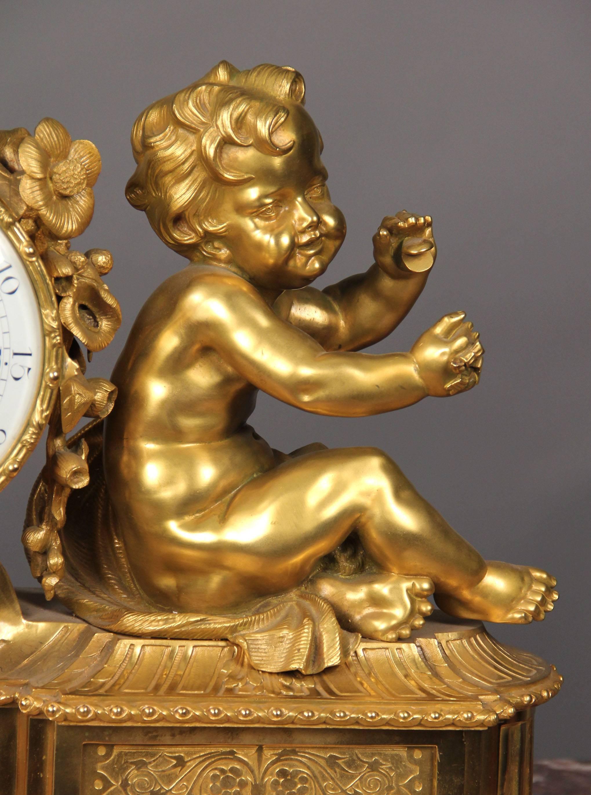Belle Époque Very Fine Late 19th Century Gilt Bronze Mantle Clock For Sale