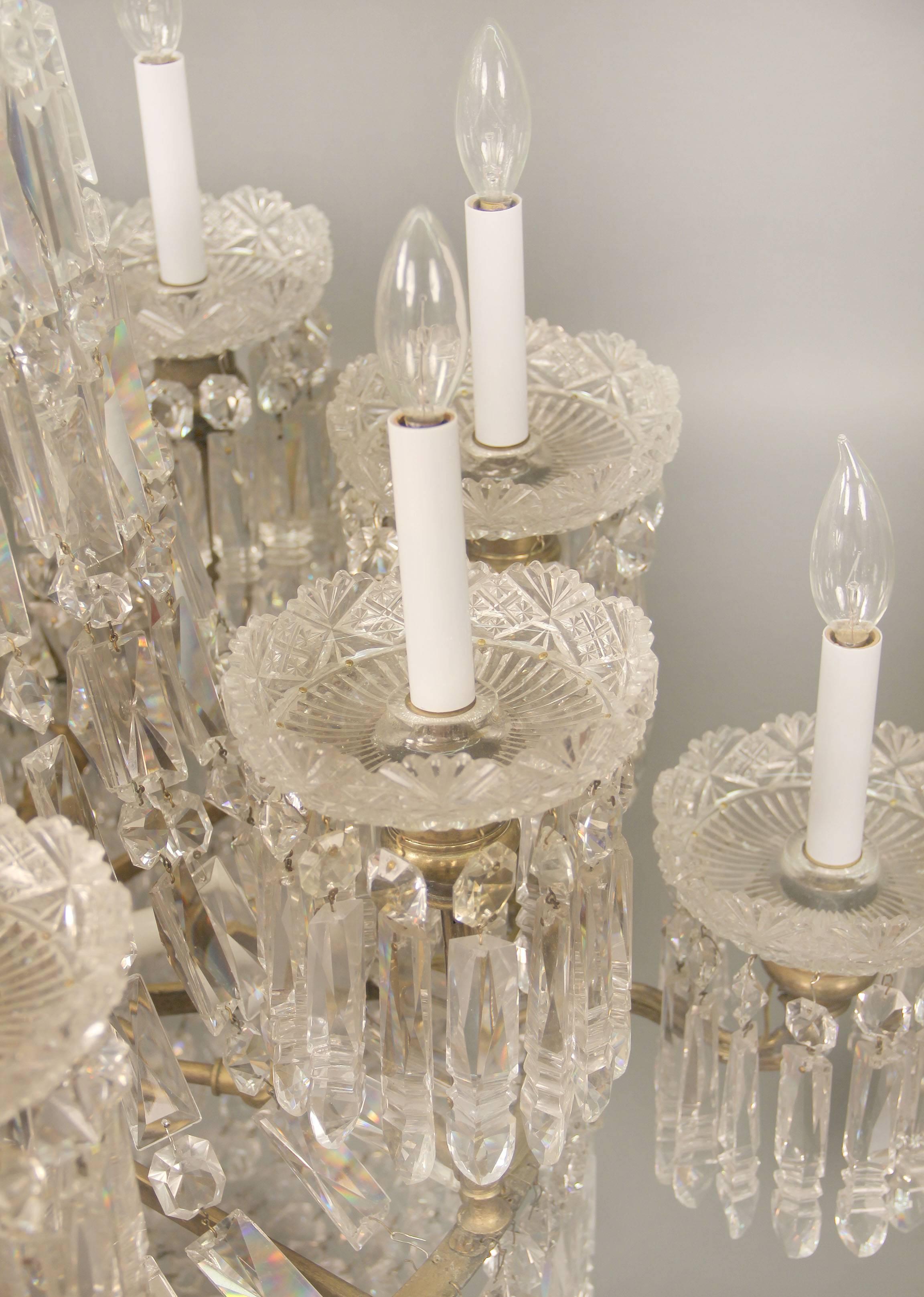 Exceptional Early 19th Century Waterford Crystal Eighteen-Light Chandelier In Good Condition For Sale In New York, NY