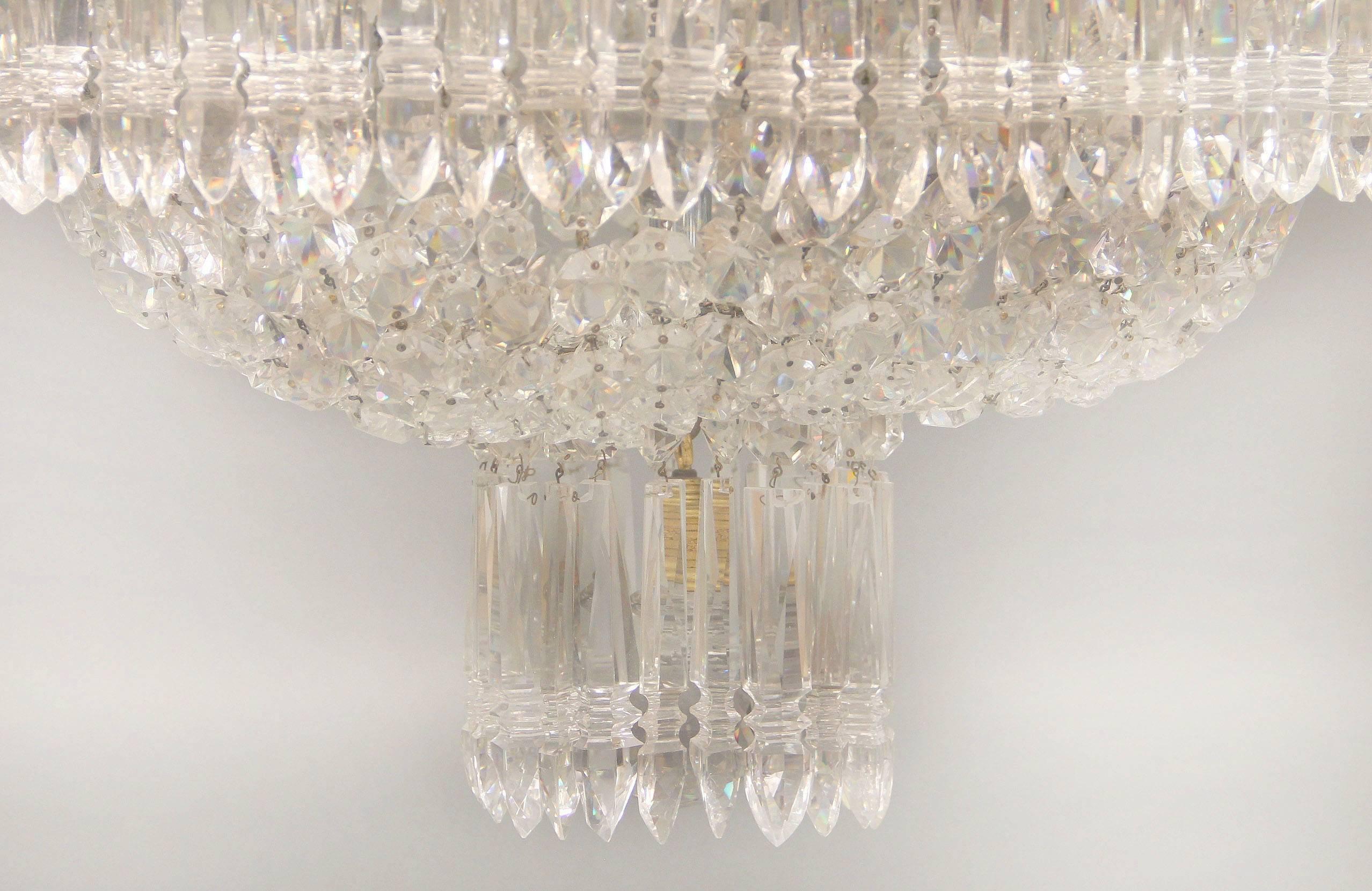Bronze Exceptionnel lustre à dix-huit lumières en cristal de Waterford du début du XIXe siècle en vente