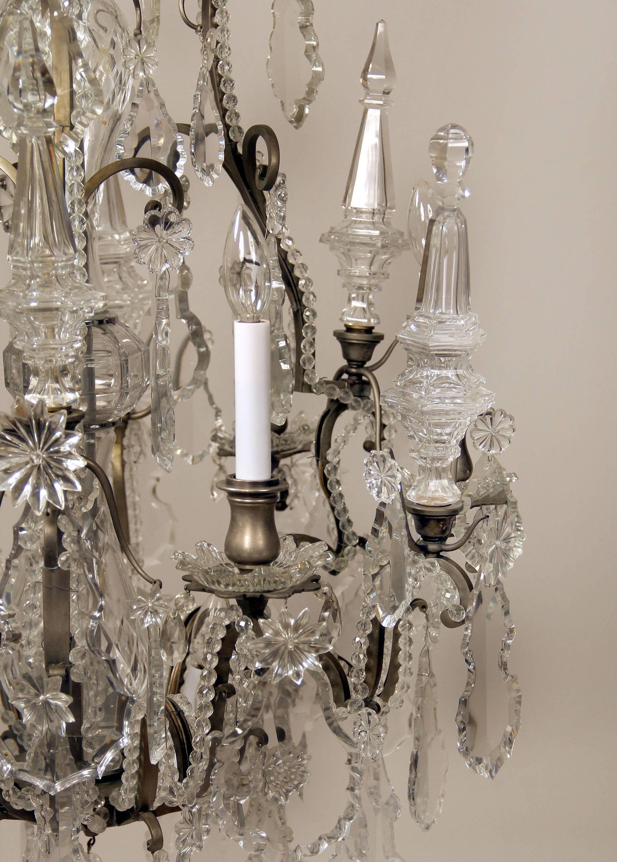 Late 19th Century Silvered Bronze and Baccarat Crystal Twelve-Light Chandelier For Sale 1