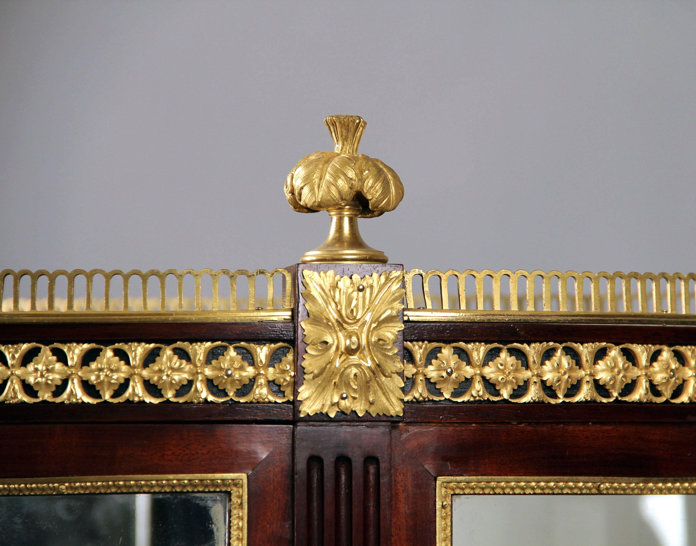 French Late 19th Century Gilt Bronze-Mounted Vitrine by Victor Raulin For Sale