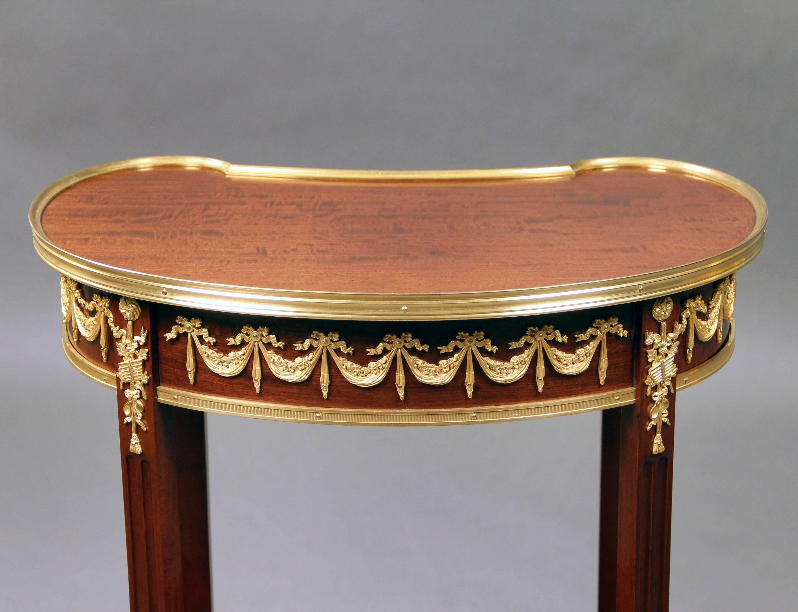 Belle Époque Fine Late 19th Century Transitional Style Gilt Bronze-Mounted Table