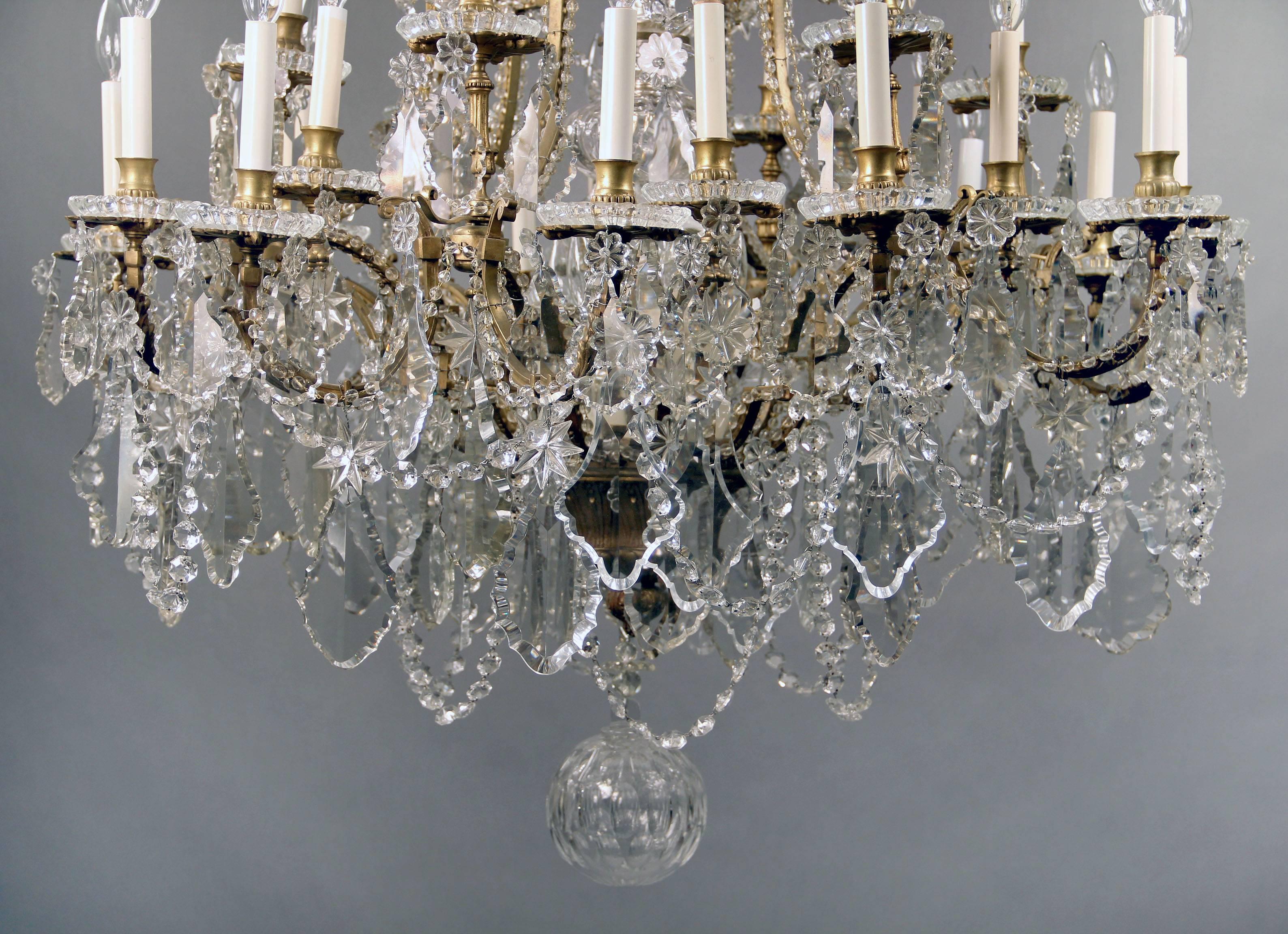 Late 19th Century Gilt Bronze and Baccarat Crystal Chandelier In Excellent Condition In New York, NY