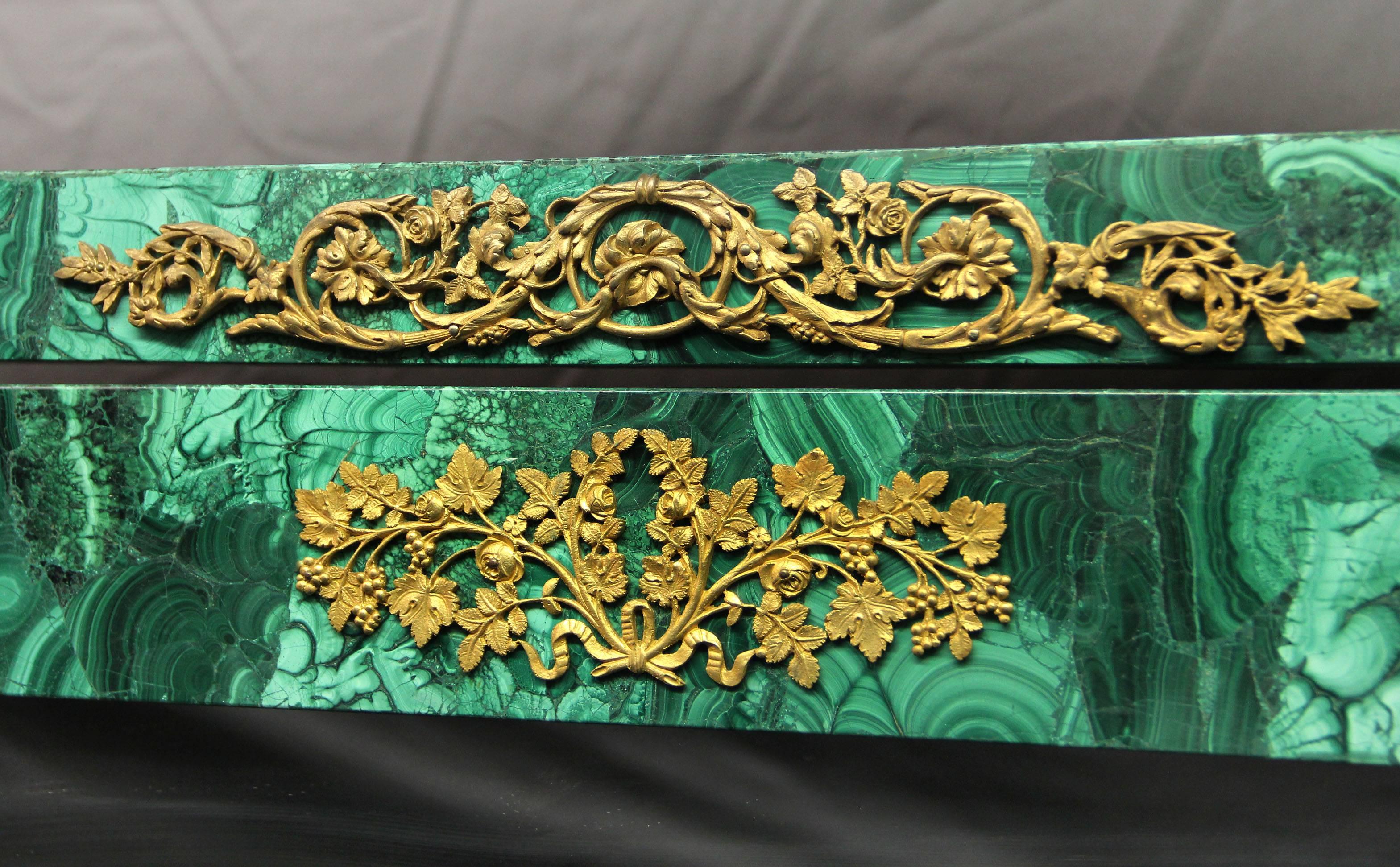 19th Century Gilt Bronze-Mounted Napoleon III Malachite Dressing Mirror In Good Condition In New York, NY