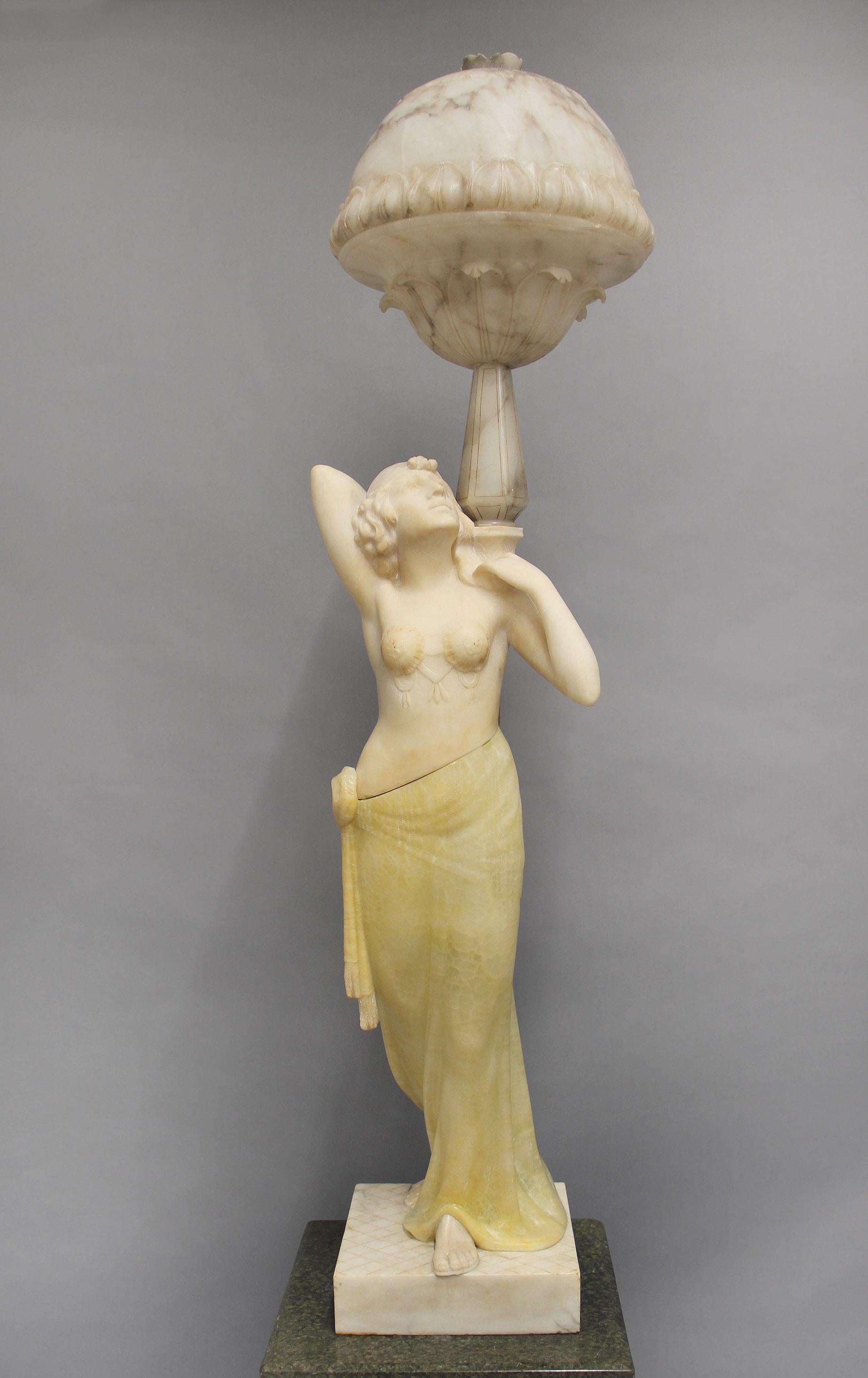 Art Deco An Impressive Early 20th Century Italian Figural Sculpture Lamp by L. Gremigni For Sale