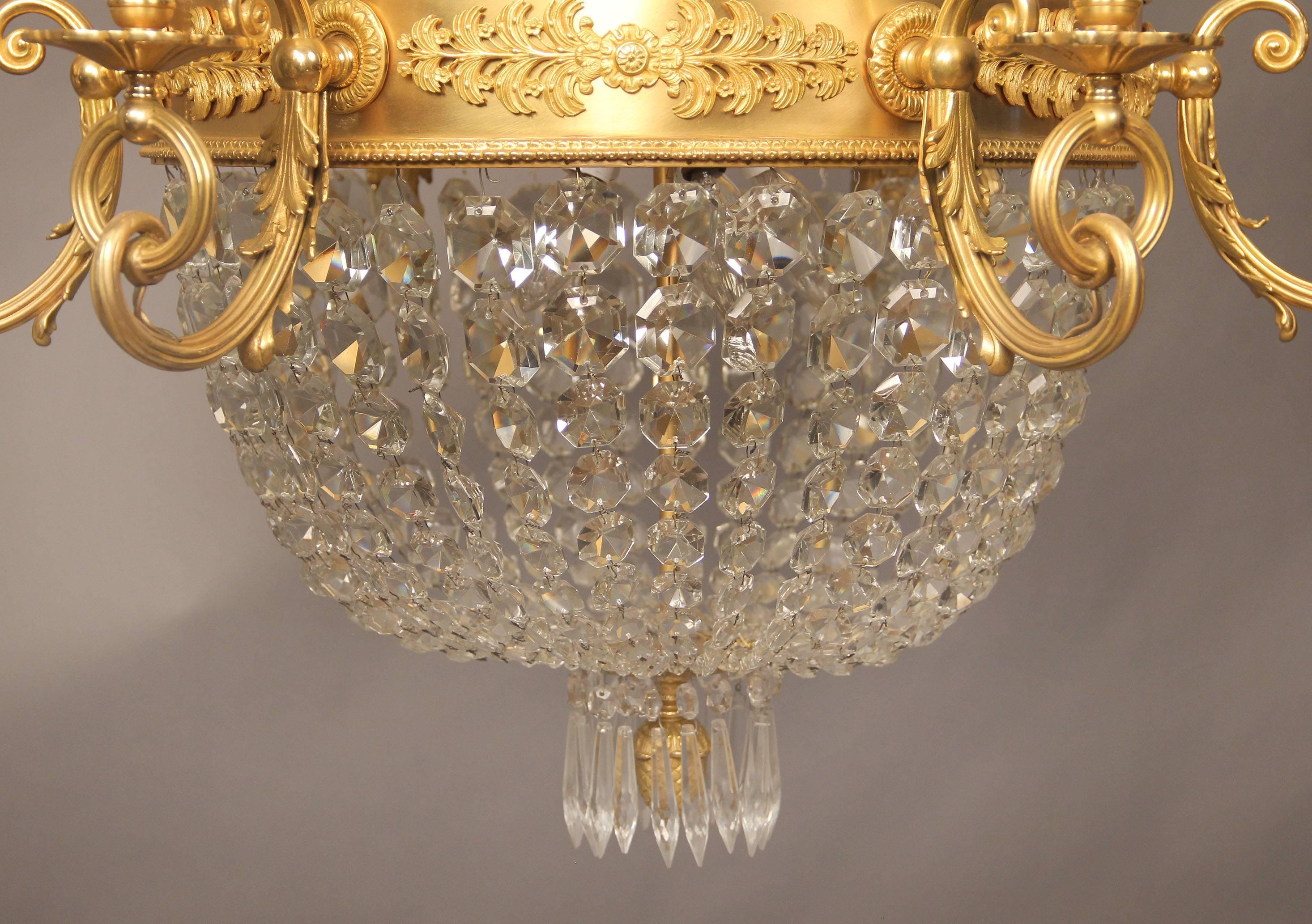 Doré Superbe lustre de style russe de la fin du XIXe siècle en vente