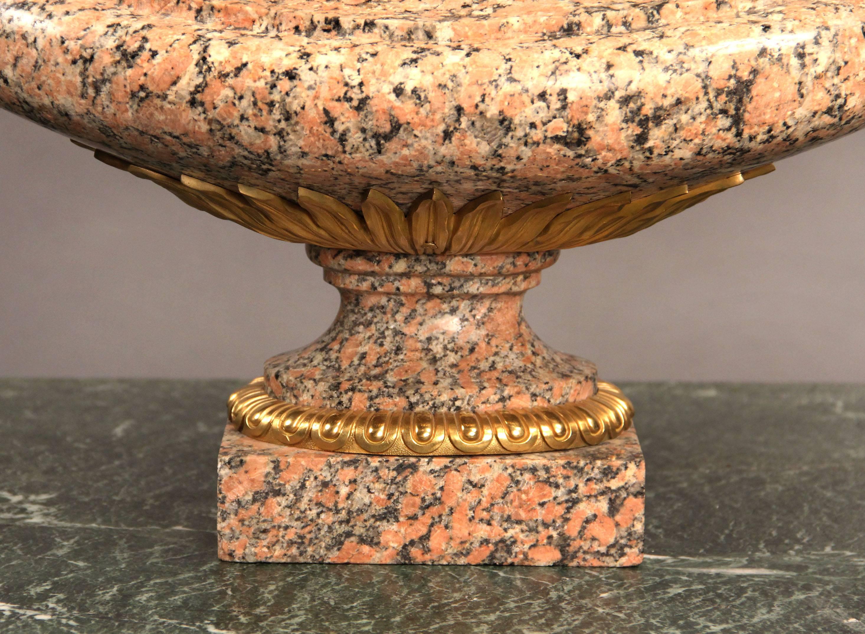 Very Fine French Late 19th Century Gilt Bronze and Rose Granite Centerpiece In Good Condition For Sale In New York, NY