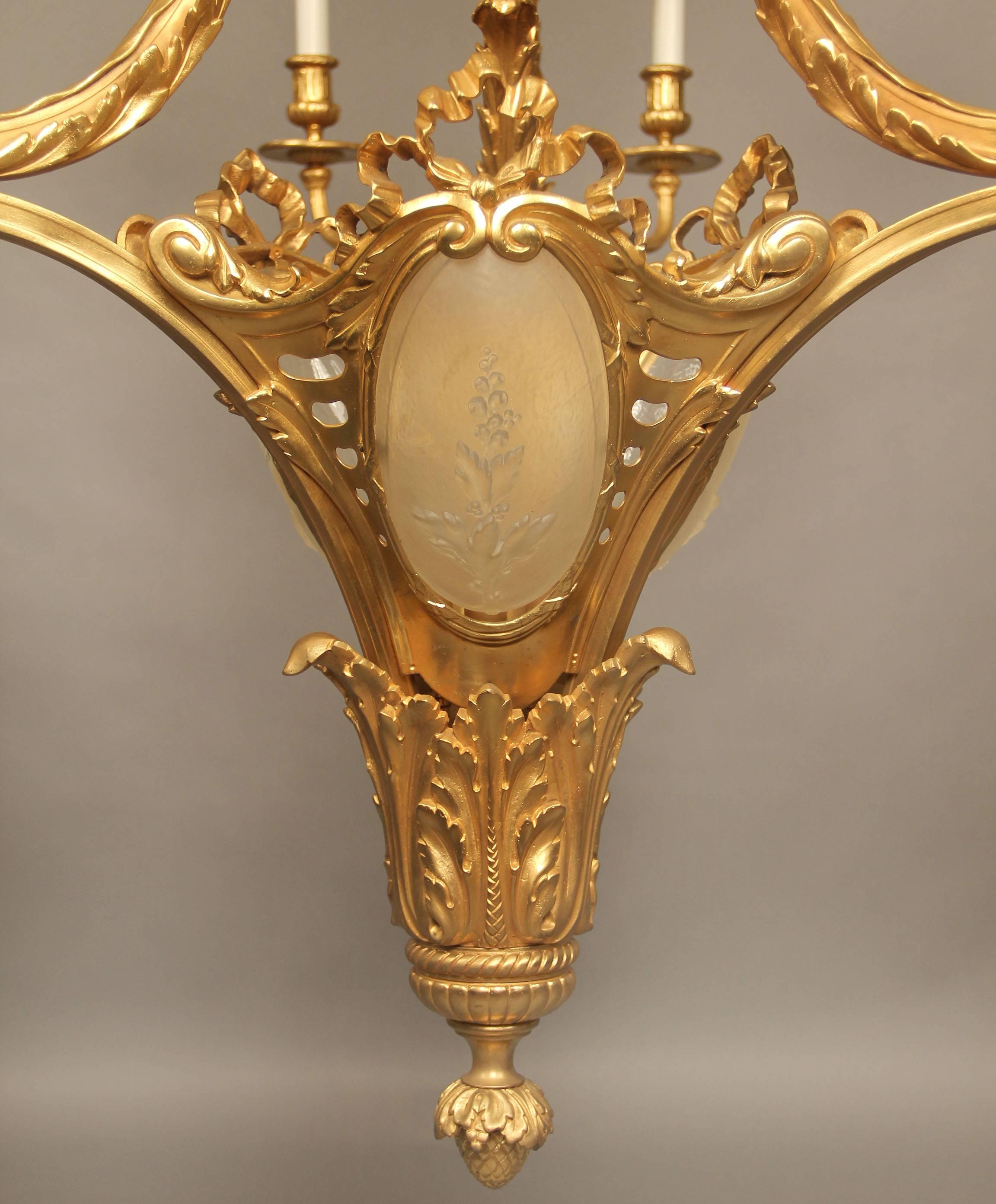 Etched Exceptional Early 20th Century Gilt Bronze Fifteen-Light Chandelier