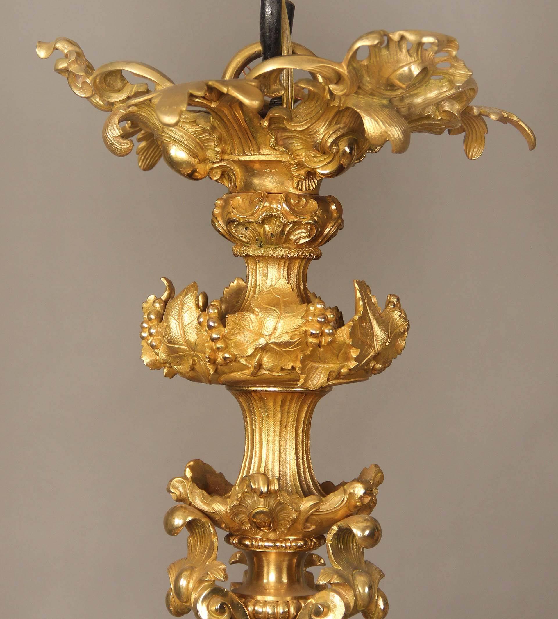 French Fine Early 20th Century Gilt Bronze Twenty-Four Light Chandelier For Sale