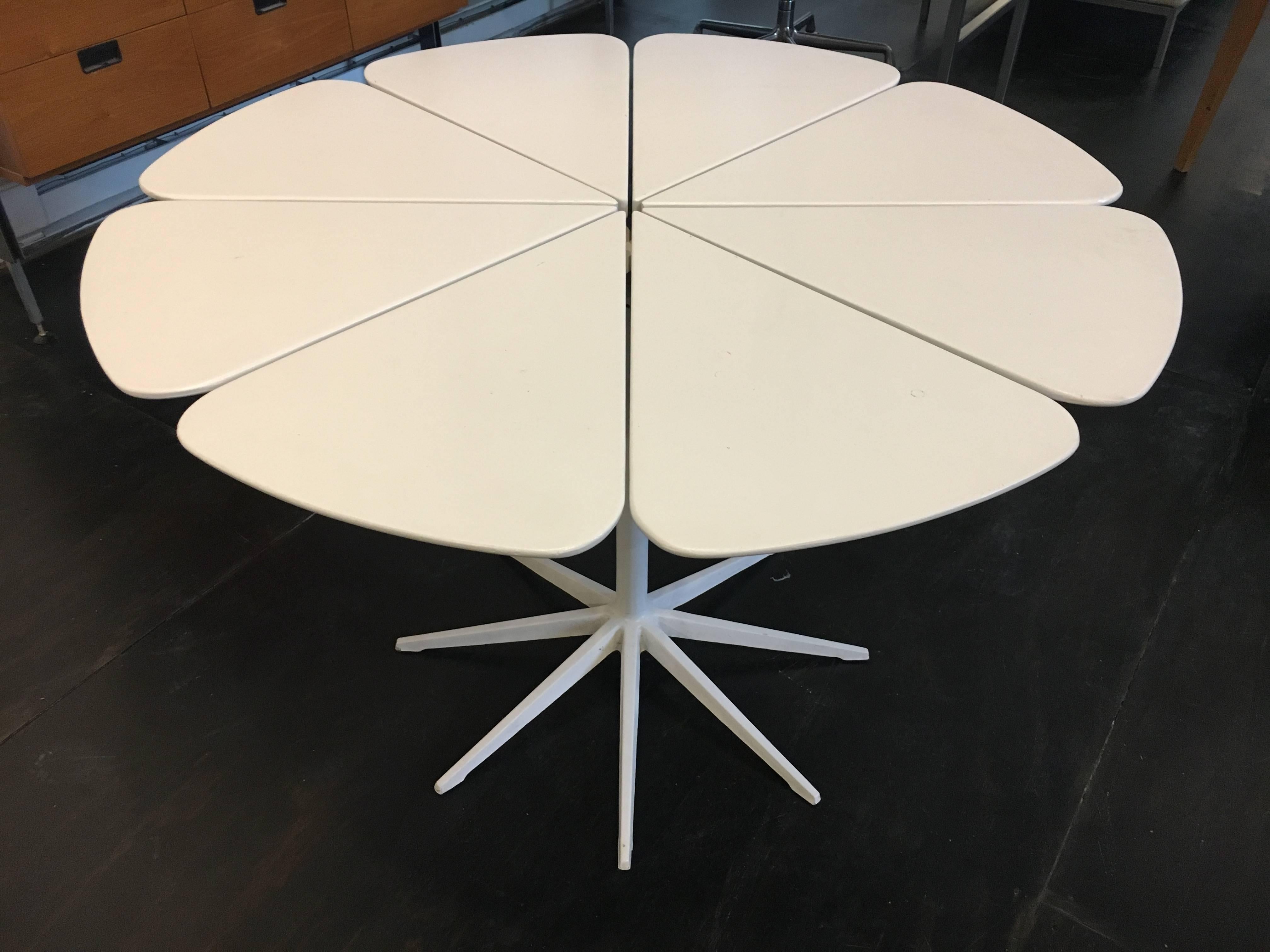 Mid-Century Modern Richard Schultz “Petal” Dining Table for Knoll, 1972