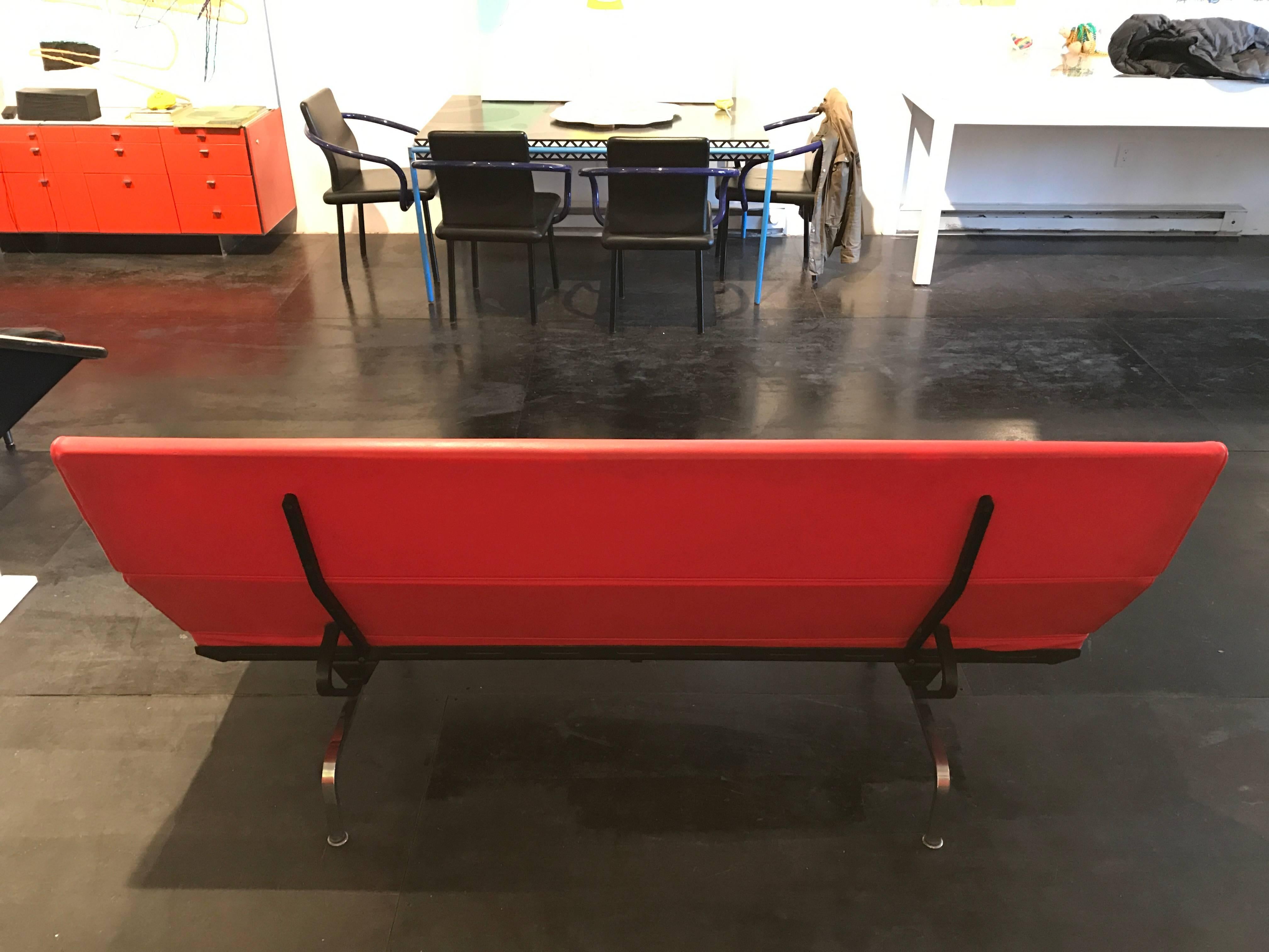Charles and Ray Eames Sofa Compact Herman Miller In Excellent Condition In Brooklyn, NY