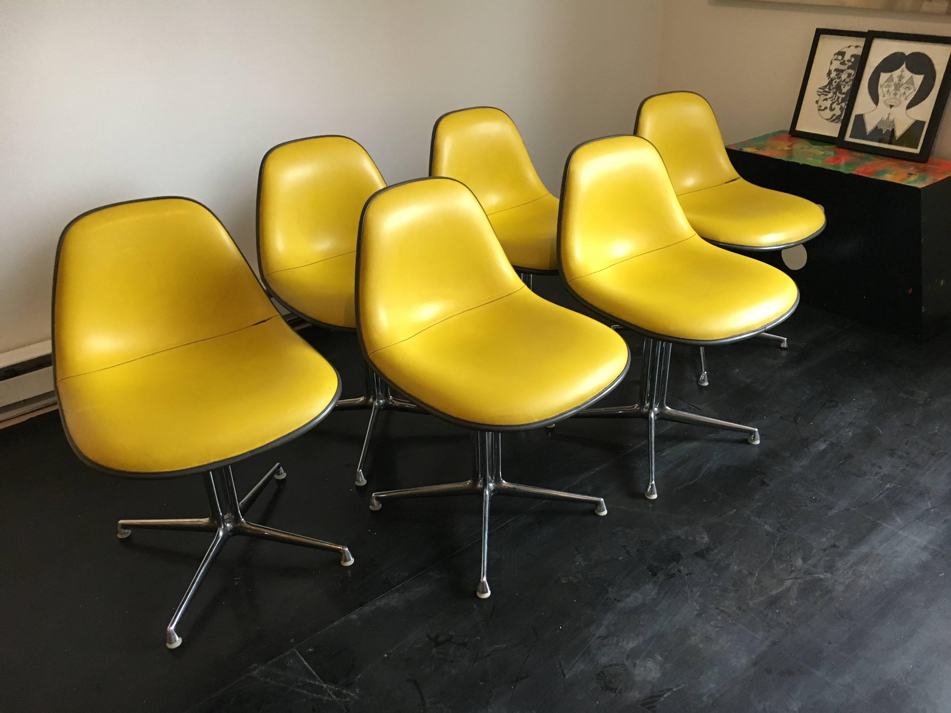 Mid-Century Modern Set of Six La Fonda Chairs by Charles and Ray Eames Herman Miller