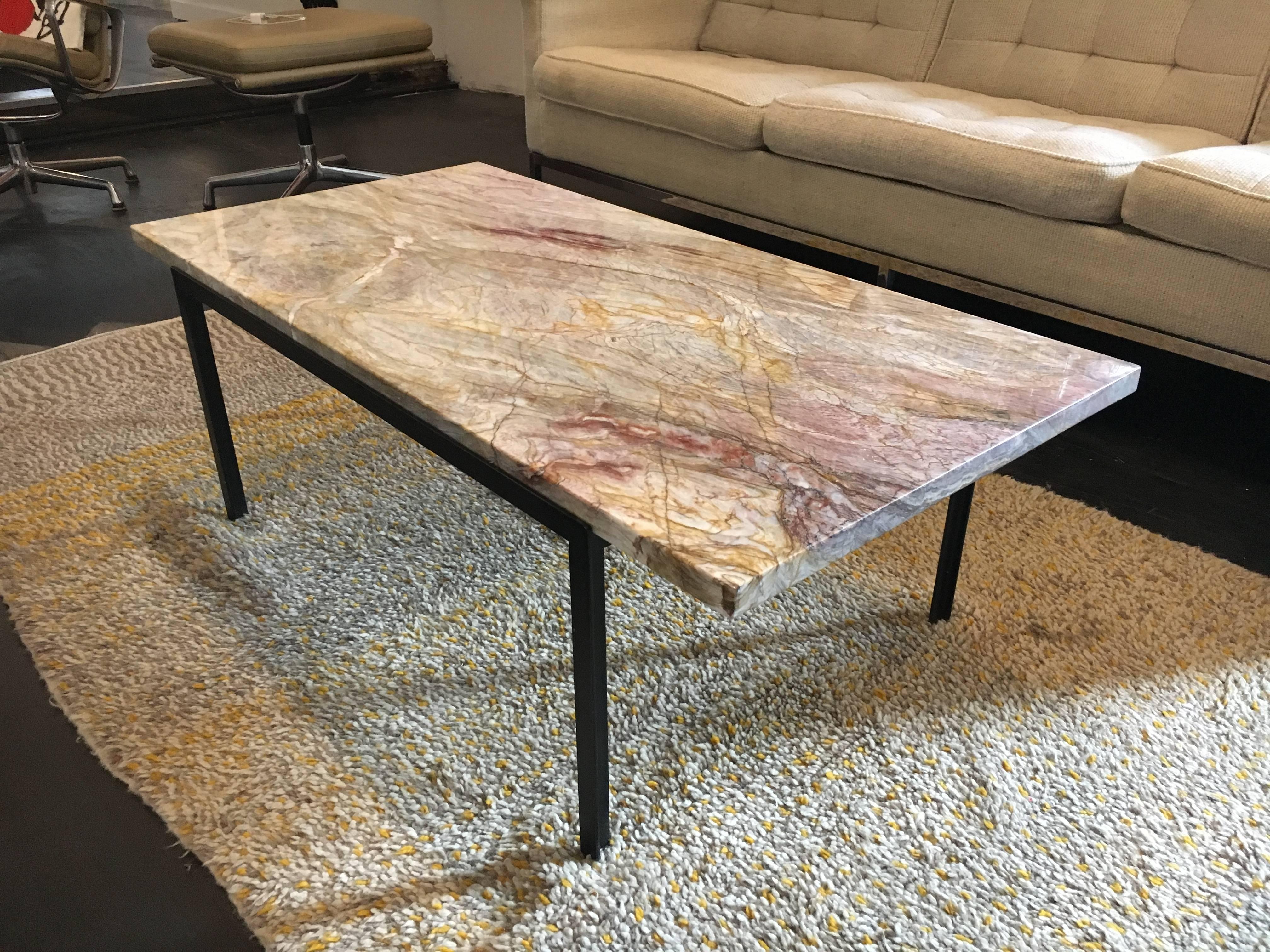 Florence Knoll Marble T-Angle Coffee Table for Knoll Associates, 1960 In Excellent Condition In Brooklyn, NY