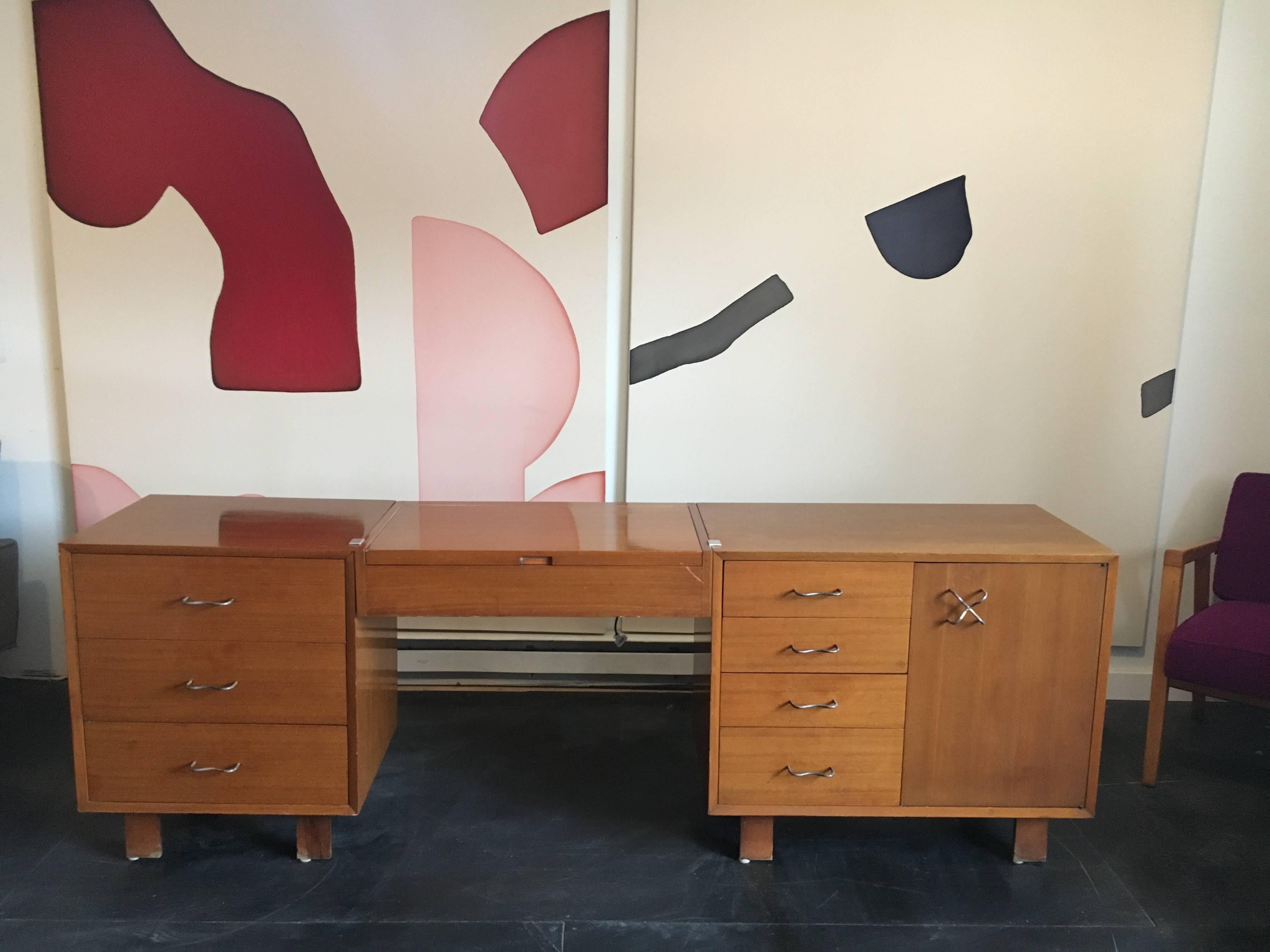 Mid-Century Modern George Nelson Credenza/Dressers with Vanity/Desk Herman Miller, 1950 For Sale