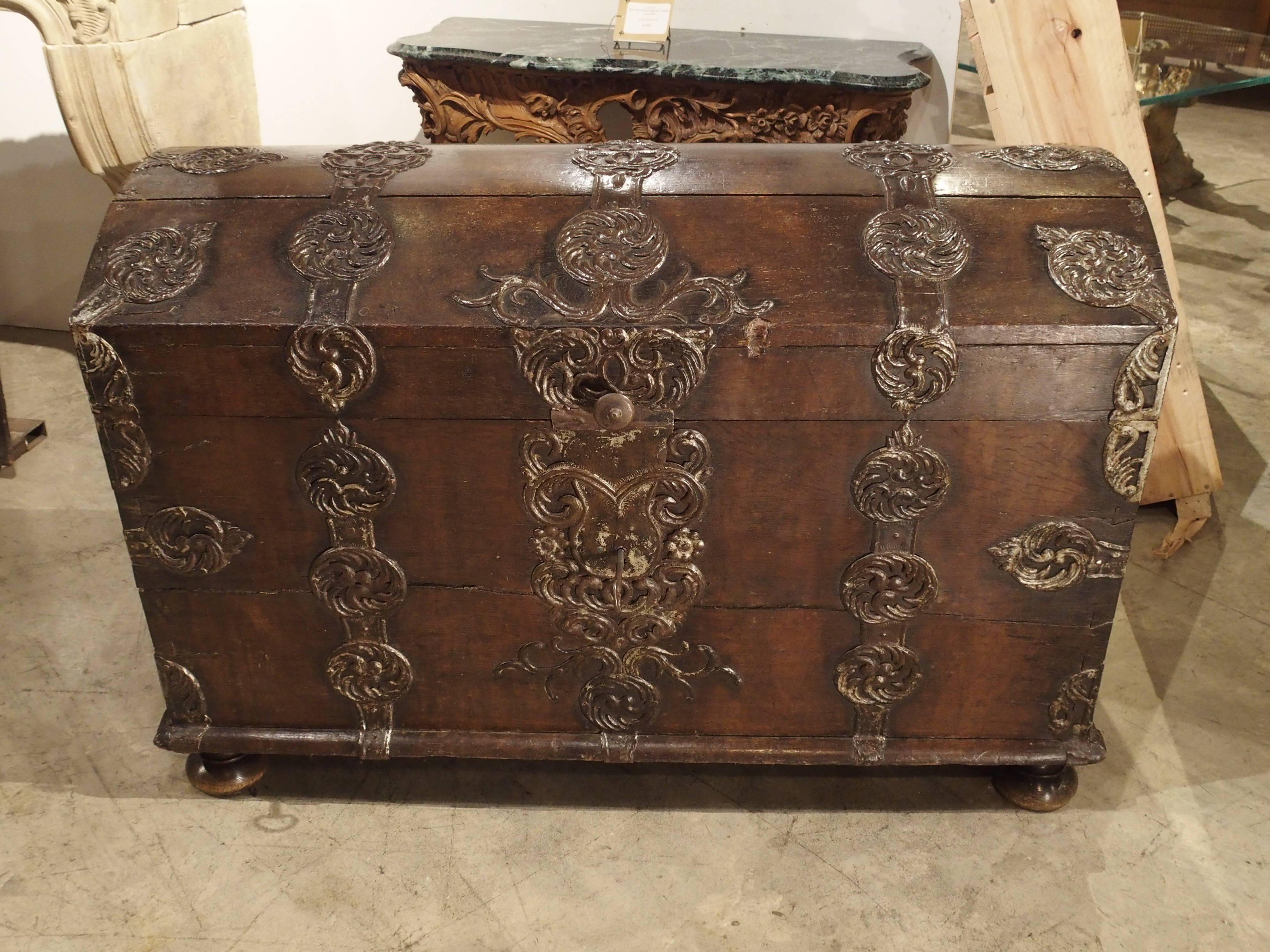 Antique German Baroque Trunk with Iron Strapping In Good Condition In Dallas, TX