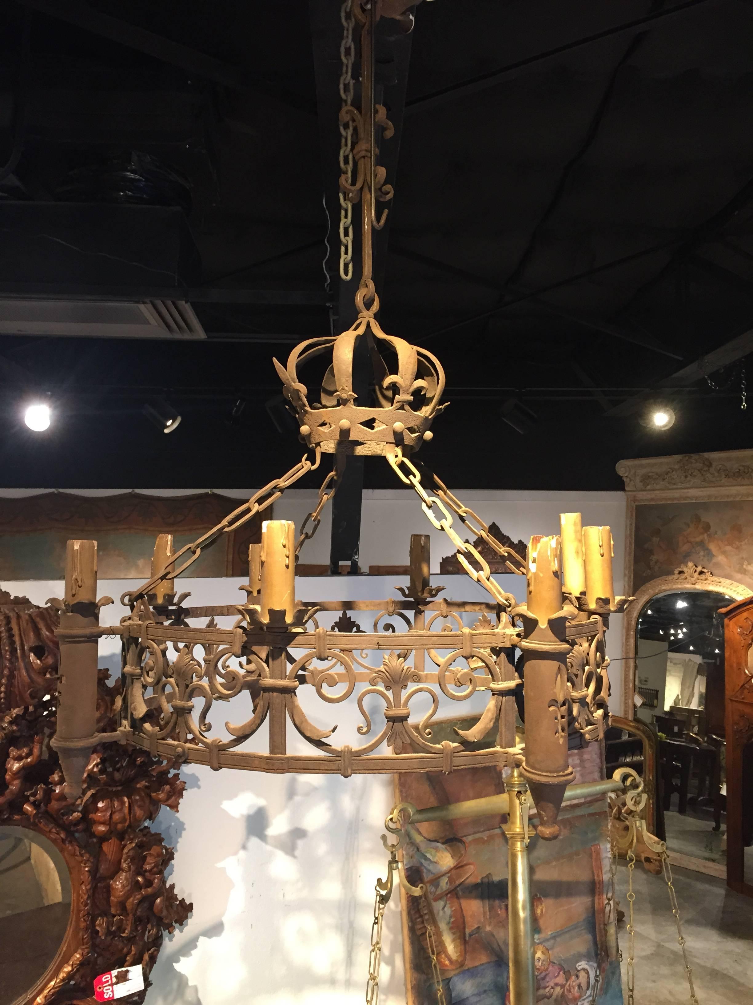 Antique French Forged Iron Chandelier with Fleur de Lys Motifs  In Excellent Condition In Dallas, TX