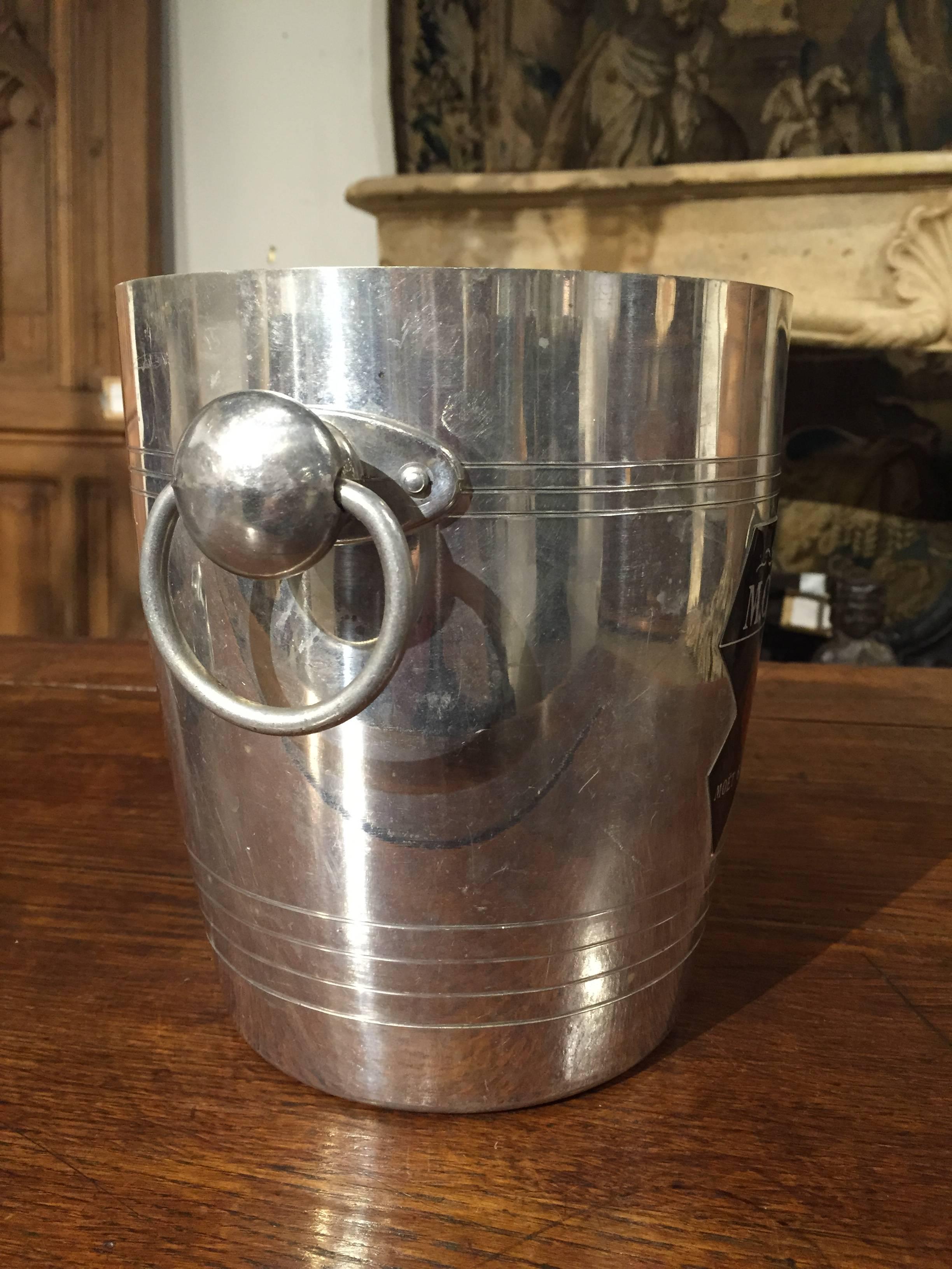 Moet et Chandon Vintage French Champagne Bucket In Good Condition In Dallas, TX
