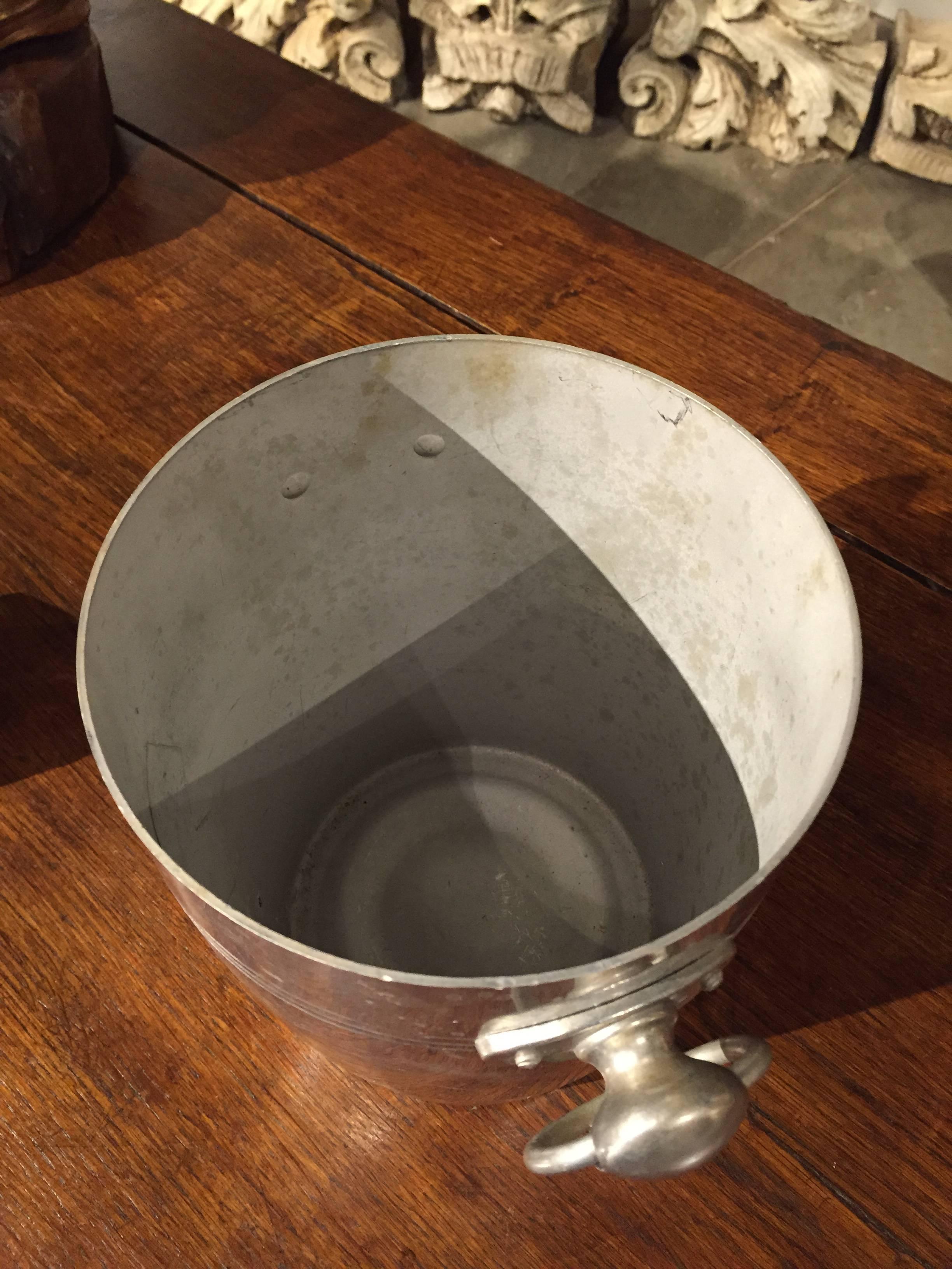 20th Century Moet et Chandon Vintage French Champagne Bucket