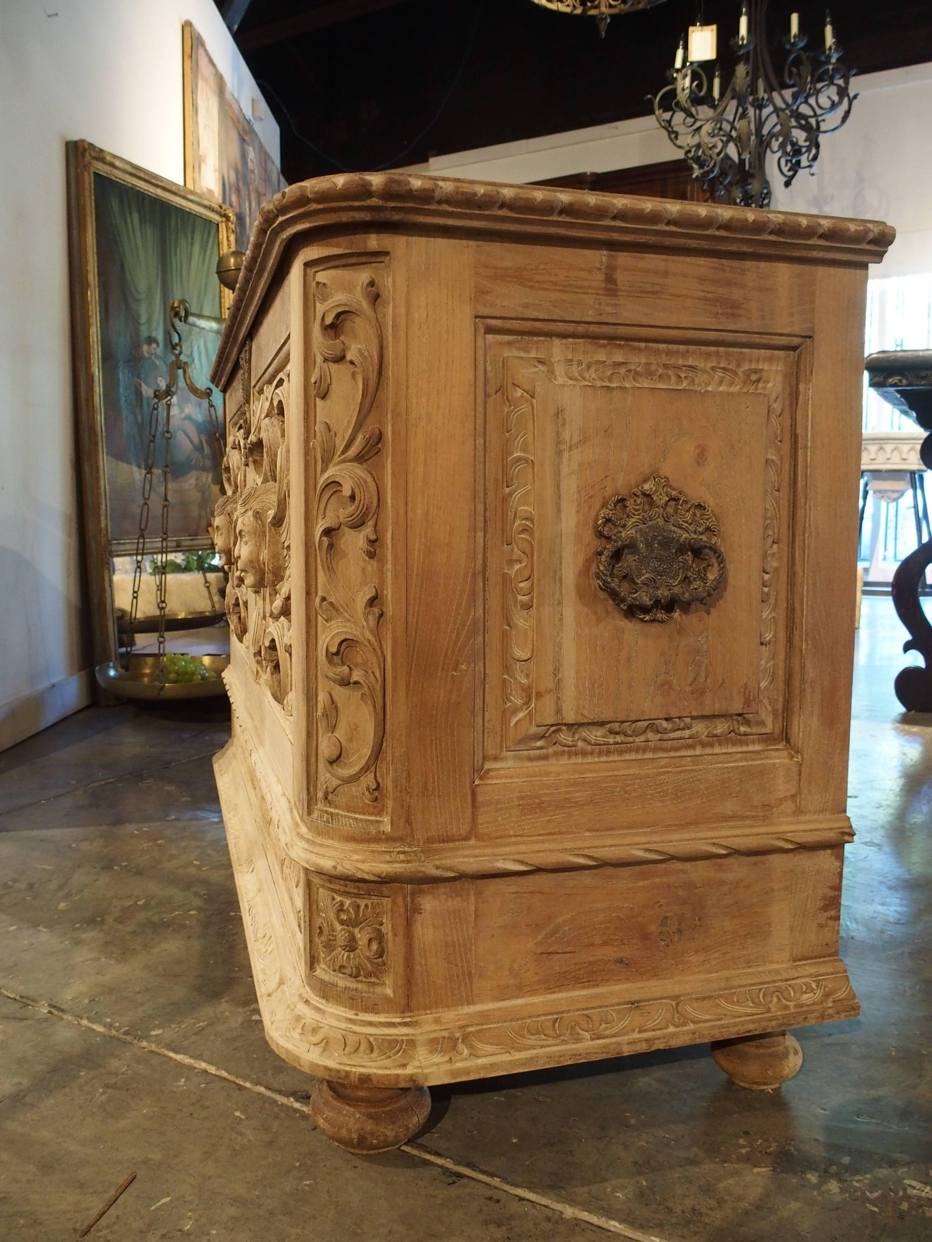 Well-Carved Stripped Trunk from Italy 2