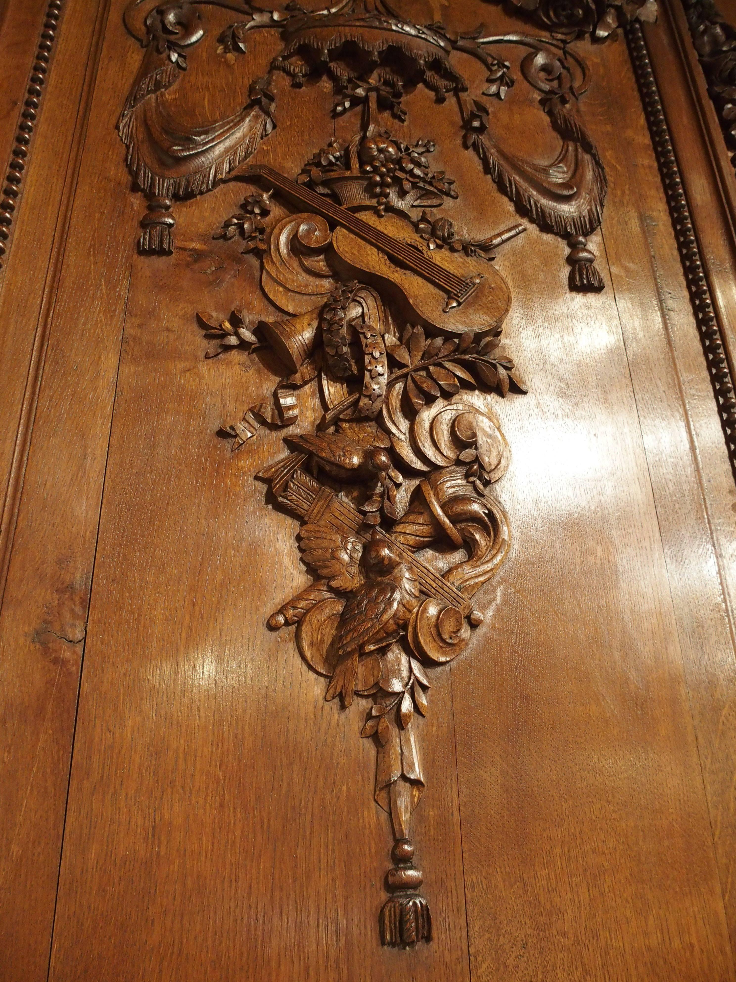 boiserie wood