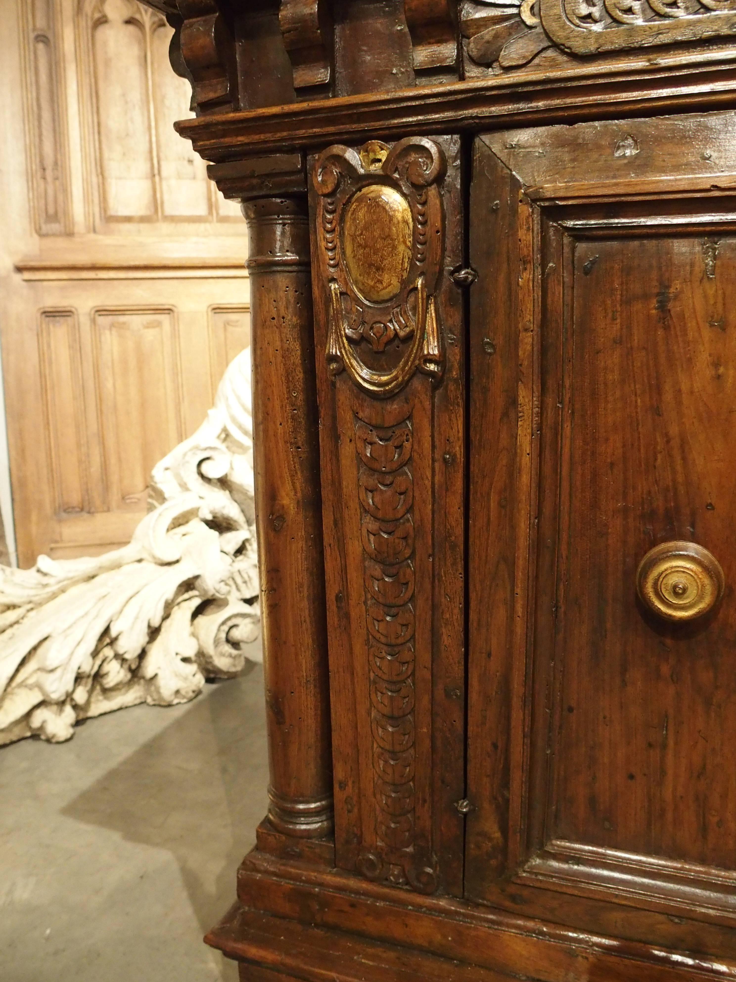 18th Century and Earlier Small Late Renaissance Walnut Wood Credenza, Italy, 16th Century