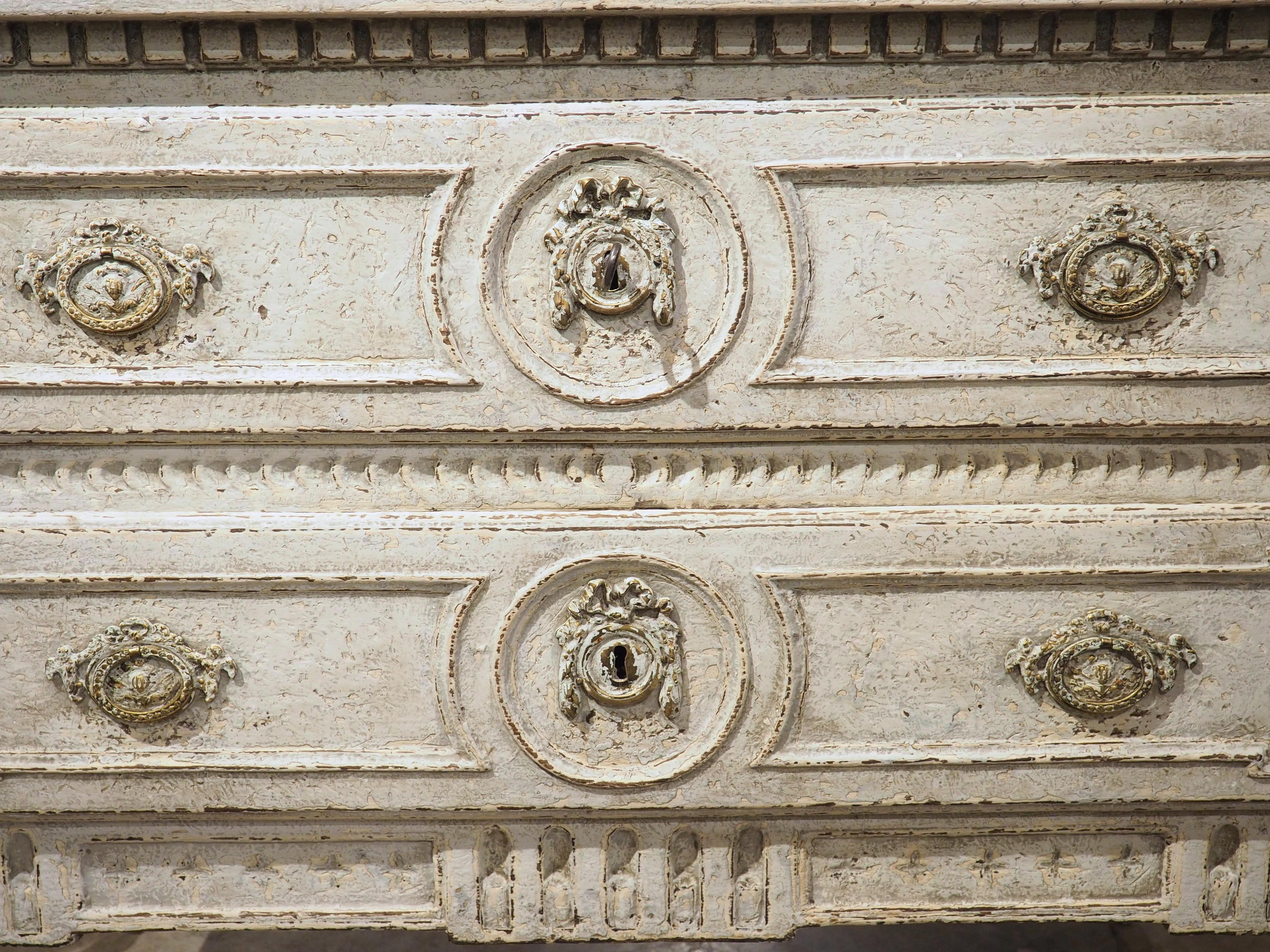 Hand-Carved 19th Century Painted French Louis XVI Style 2-Drawer Commode Sauteuse For Sale