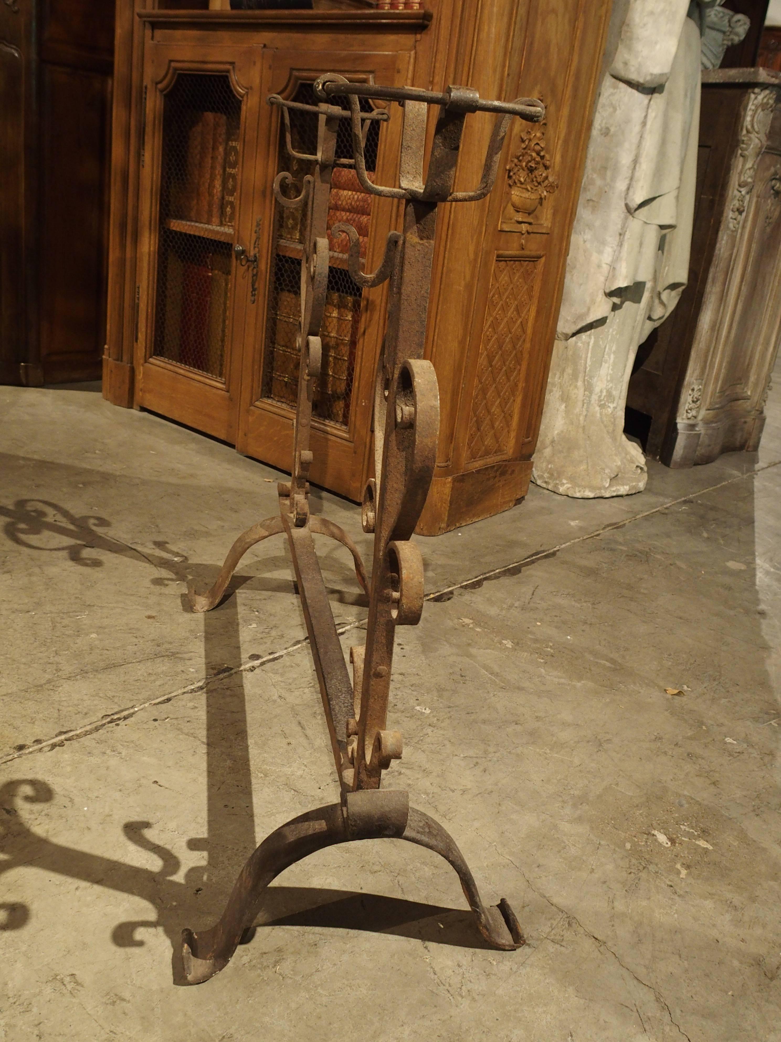 Forged Antique One-Piece Cooking Andiron from France, circa 1800 For Sale