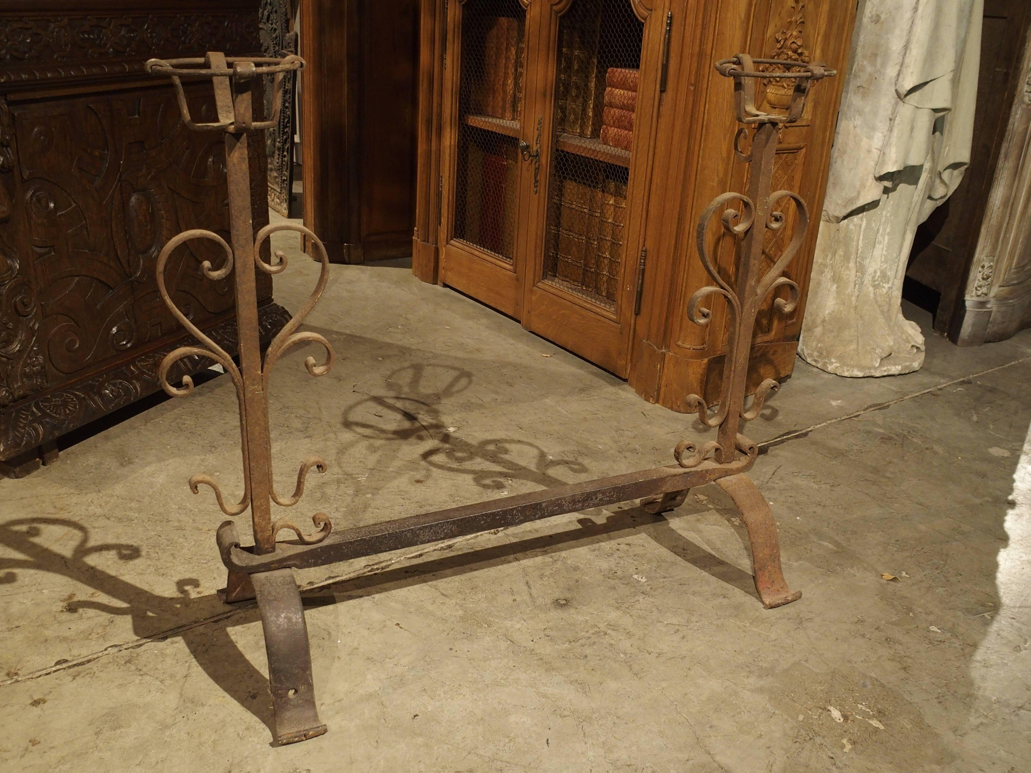 Antique One-Piece Cooking Andiron from France, circa 1800 In Good Condition For Sale In Dallas, TX