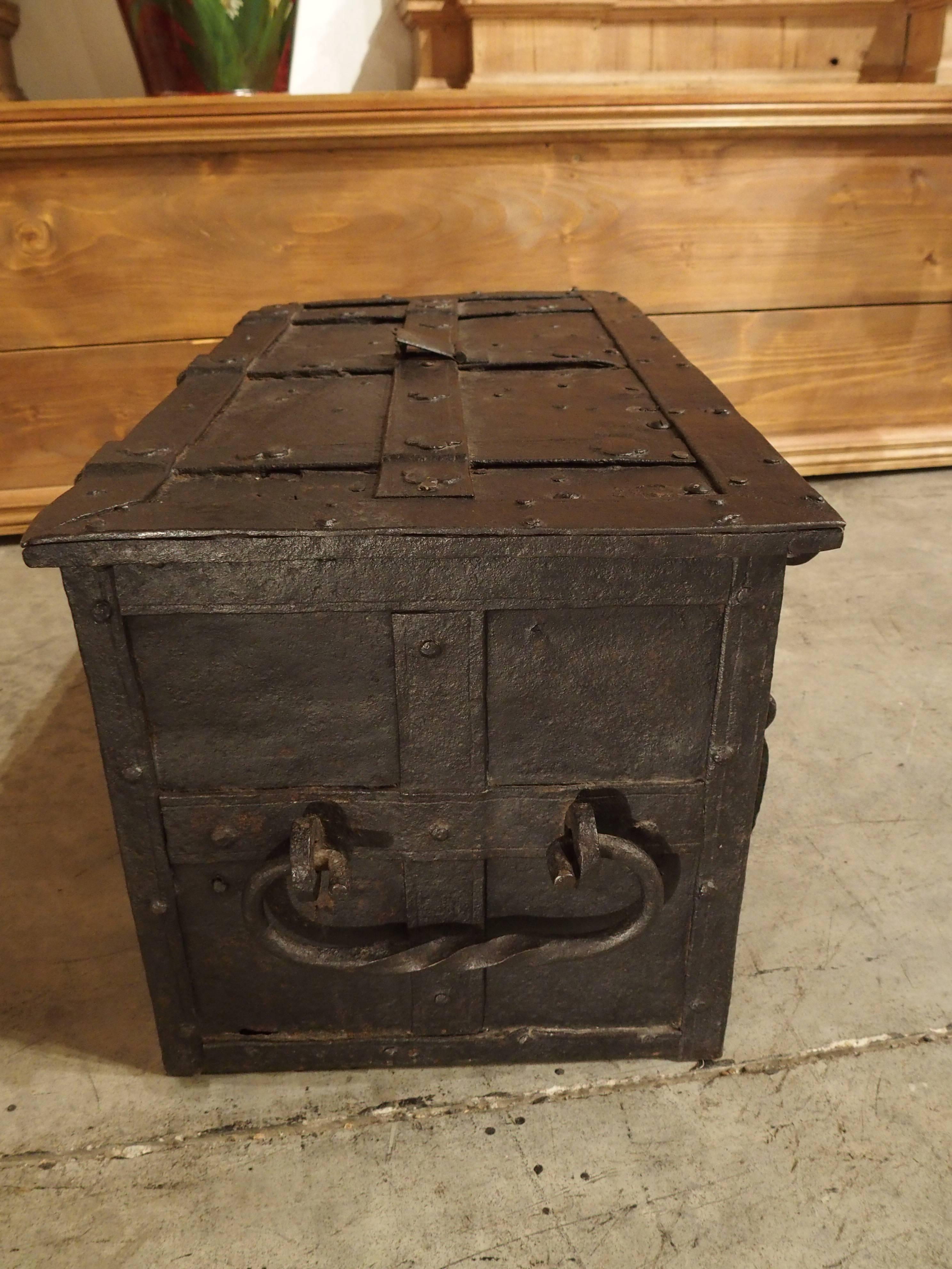 17th Century Iron Strongbox from a Ship In Good Condition In Dallas, TX