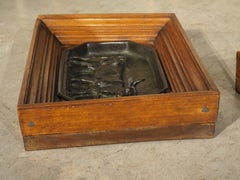 Um 1860: Französische Stierplaketten aus Nussbaumholz und Bronze, von Christopher Fratin